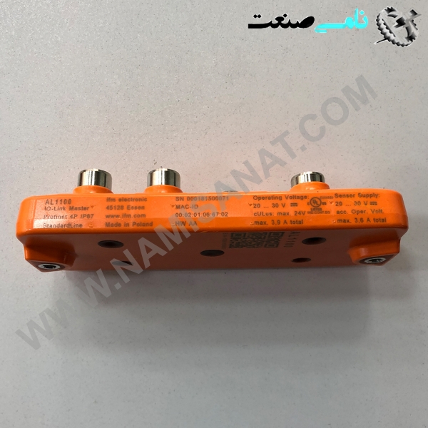 AL1100, واردات قطعات ,PEPERL FUCHS نامی صنعت,تجهیزات صنعتی,نمایندگی فروش سایر برند ها,نمایندگی فوش ایر برند های ABB,NAMISANAT,IFM,پترو شیمی ,فولاد,شرکت بازرگانی,نامی ,صنعت, سسایر سیستم ها,سیستم ها ,وکانکتور,مانیتور  ind.electronics,الکترونیک صنعتی,Encoders MEASUREMENT ,&INSTRUMENT,اندازه گیری و ابزار دقیق ind.power,برق صنعتی , Induction welding,,جوش القایی, hydraulic-pneumatic,,, هیدرولیک ,IFM,IFM ELECTRONIC,SENSOR,PHOTOELECTRIC,AL1100 ,AL110,AL11,AL1SENSOR,MEASUREMENT & INSTRUMENT,INDUCTIVE SENSOR, TEMPERATURE SENSOR, PRESSURE SENSOR, PHOTOELECTRIC SENSOR, PROXIMITY SENSOR, FLOW SENSOR,Diffuse reflection sensor with background suppression,NAMISANAT.COM,https:,,www.namisanat.com,per, ای اف ام, ای اف ام الکترونیک, ای اف ام الکترونیک,ابزار دقیق و اندازه گیری,سنسور القایی,سنسور دما ,سنسور فشار,سنسور فتو الکتریک,سنسور چشمی,سنسور ای اف ام,سنسور چشمی ای اف ام الکترونیک,سنسور مجاورت,سنسور جریان,سنسور انعکاس پراکنده با سرکوب پس زمینه,  سنسور فتو الکتریک یا سنسور نوری، جهت تشخیص فاصله، حضور یا عدم حضور یک جسم مورد استفاده قرار می گیرد. این سنسور از یک فرستنده نوری و یک گیرنده فتوالکتریک، تشکیل شده است که در صنایع بسیاری مورد استفاده قرار می گیرد.  هایپر صنعت فامکو سه نوع پر کاربرد این سنسور از لحاظ نوع کاربری به شرح زیر می باشد به مشتریان عزیر ارائه می نماید:  سنسور نوری (دو طرفه through beam) سنسور نوری (آینه‌ای retro-reflective) سنسور نوری (یک طرفه Diffuse-reflective) سنسور فتوالکتریک نوعی سنسور نوری است که از تابش و بازتاب نور برای تشخیص حضور یا عدم حضور یک شیء استفاده می‌کند. این سنسورها از دو بخش اصلی تشکیل شده‌اند: منبع نور و آشکارساز نوری. منبع نور بسمت شیء تابیده می‌شود و بازتاب یا قطع شدن آن توسط آشکارساز نوری تشخیص داده می‌شود سنسورهای پرتوی مستقیم (Through-beam) در سنسورهای پرتوی مستقیم، فرستنده و گیرنده در دو نقطه مقابل هم قرار می‌گیرند و یک پرتوی نور بین آن‌ها ارسال می‌شود. وقتی یک شیء این پرتو را قطع کند، گیرنده، تغییر در شدت نور را تشخیص می‌دهد و سیگنالی ارسال می‌کند که نشان‌دهنده حضور شیء است.     سنسورهای بازتابی (Retro-reflective) در سنسورهای بازتابی، فرستنده و گیرنده در یک نقطه قرار دارند و یک بازتابنده در مقابل آن‌ها قرار می‌گیرد. نور از فرستنده به بازتابنده می‌رسد و به گیرنده بازمی‌گردد. وقتی یک شیء این پرتو را قطع کند، گیرنده، تغییر در شدت نور بازتابی را تشخیص می‌دهد و سیگنالی ارسال می‌کند.     سنسورهای پراکنده (Diffuse) در سنسورهای پراکنده، فرستنده و گیرنده در یک نقطه قرار دارند و نور از فرستنده به شیء برخورد کرده و به گیرنده بازمی‌گردد. وقتی یک شیء در مسیر نور قرار گیرد، گیرنده، تغییر در شدت نور بازتابی را تشخیص می‌دهد و سیگنالی ارسال می‌کند اجزای سنسورهای فوتوالکتریک سنسورهای فوتوالکتریک از اجزای مختلفی تشکیل شده‌اند که هر‌کدام نقش مهمی در عملکرد کلی این دستگاه‌ها ایفا می‌کنند. در ادامه، به هر یک از این اجزا و نقش آن‌ها در عملکرد سنسورهای فوتوالکتریک خواهیم پرداخت:        فرستنده نور فرستنده نور، بخشی از سنسور است که نور را تولید و ارسال می‌کند. این نور معمولاً مادون قرمز یا قرمز مرئی است و به‌سمت شیء مورد‌نظر ارسال می‌شود. فرستنده‌ها معمولاً از دیودهای نوری (LED) یا لیزرها برای تولید نور استفاده می‌کنند. همچنین، انتخاب منبع نور بستگی به عواملی نظیر طول موج و شدت نور دارد.     گیرنده نور گیرنده نور، بخشی از سنسور است که نور بازتابی یا قطع شده را دریافت می‌کند. این گیرنده‌ها معمولاً از فوتوترانزیستورها یا فتودیودها تشکیل شده‌اند که تغییرات در شدت نور را تشخیص می‌دهند و آن را به سیگنال‌های الکتریکی تبدیل می‌کنند. گیرنده‌ها باید به‌گونه‌ای طراحی شوند که بتوانند نور ارسال شده توسط فرستنده را به‌درستی تشخیص دهند.     مدار تقویت‌کننده مدار تقویت‌کننده، وظیفه تقویت سیگنال‌های دریافتی از گیرنده را بر‌عهده دارد. این مدارها سیگنال‌های ضعیف را تقویت می‌کنند تا بتوانند به‌درستی پردازش شده و به خروجی‌های قابل استفاده تبدیل شوند. همچنین، تقویت‌کننده‌ها نقش حیاتی در افزایش دقت و قابلیت اطمینان سنسورهای فوتوالکتریک دارند.     خروجی بخش خروجی سنسور، سیگنال‌های تقویت شده را به خروجی‌های قابل استفاده تبدیل می‌کند. این خروجی‌ها می‌توانند به‌صورت دیجیتال یا آنالوگ باشند و برای کنترل دستگاه‌های مختلف هم‌چون رله‌ها، لامپ‌ها یا سیستم‌های کنترلی استفاده شوند. همچنین، خروجی‌ها نقش مهمی در ارتباط سنسور با سایر اجزای سیستم دارند.     کاربردهای سنسورهای فوتوالکتریک سنسورهای فوتوالکتریک به‌دلیل دقت بالا و قابلیت اطمینان در شرایط مختلف محیطی، در صنایع مختلف کاربردهای گسترده‌ای دارند. این سنسورها می‌توانند به‌طور موثری در تشخیص و کنترل فرآیندهای مختلف به‌کار گرفته شوند. در ادامه، به بررسی برخی از کاربردهای مهم سنسورهای فوتوالکتریک در صنایع مختلف پرداخته‌ایم:     صنعت خودروسازی در صنعت خودروسازی، سنسورهای فوتوالکتریک برای تشخیص و شمارش قطعات در خطوط تولید و مونتاژ استفاده می‌شوند. این سنسورها می‌توانند به‌دقت حضور یا عدم حضور قطعات را تشخیص دهند و به سیستم‌های کنترلی اطلاع دهند تا فرآیند تولید به‌صورت خودکار و بدون وقفه ادامه یابد. همچنین، این سنسورها در سیستم‌های کنترل کیفیت برای بررسی دقیق قطعات و اطمینان از مطابقت آن‌ها با استانداردهای تعیین شده به‌کار می‌روند.     صنعت بسته‌بندی در صنعت بسته‌بندی، سنسورهای فوتوالکتریک برای تشخیص حضور بسته‌ها و کنترل فرآیند بسته‌بندی استفاده می‌شوند. این سنسورها می‌توانند به‌دقت تعداد بسته‌ها را شمارش کنند و از صحت و کامل بودن فرآیند بسته‌بندی اطمینان حاصل نمایند. همچنین، در سیستم‌های اتوماسیون بسته‌بندی، این سنسورها نقش مهمی در هماهنگی بین دستگاه‌های مختلف و جلوگیری از تداخل و اشتباهات دارند.     سیستم های امنیتی سنسورهای فوتوالکتریک در سیستم‌های امنیتی برای تشخیص ورود غیرمجاز به مناطق حفاظت شده استفاده می‌شوند. این سنسورها می‌توانند به‌سرعت حضور افراد یا اشیاء را تشخیص داده و به سیستم‌های هشداردهنده اطلاع دهند. این ویژگی‌ها باعث می‌شود که سنسورهای فوتوالکتریک به‌عنوان یکی از ابزارهای اصلی در سیستم‌های امنیتی و نظارتی به‌کار گرفته شوند.     صنعت داروسازی در صنعت داروسازی، سنسورهای فوتوالکتریک برای کنترل دقیق فرآیندهای تولید و بسته‌بندی داروها استفاده می‌شوند. این سنسورها می‌توانند به‌دقت تعداد و موقعیت قرص‌ها و کپسول‌ها را تشخیص دهند و از صحت و کامل بودن بسته‌بندی‌ها اطمینان حاصل کنند. همچنین، در سیستم‌های اتوماسیون داروسازی، این سنسورها نقش مهمی در هماهنگی بین دستگاه‌های مختلف و جلوگیری از تداخل و اشتباهات دارند.     مزایای سنسورهای فوتوالکتریک سنسورهای فوتوالکتریک دارای مزایای متعددی هستند که آن‌ها را به یکی از ابزارهای اصلی در سیستم‌های اتوماسیون و کنترل صنعتی تبدیل کرده است. در ادامه، به این مزایا اشاره کرده‌ایم:  دقت بالا: یکی از مهم‌ترین مزایای سنسورهای فوتوالکتریک دقت بالای آن‌ها در تشخیص اشیاء است. این سنسورها می‌توانند به‌دقت حضور یا عدم حضور اشیاء را در فاصله‌های مختلف تشخیص دهند، حتی اگر اشیاء دارای رنگ‌ها یا سطوح مختلف باشند. این ویژگی باعث می‌شود که سنسورهای فوتوالکتریک در کاربردهایی که نیاز به‌دقت بالا دارند، هم‌چون خطوط تولید و مونتاژ، بسیار مفید باشند. سرعت پاسخ‌دهی بالا: سنسورهای فوتوالکتریک دارای سرعت پاسخ‌دهی بسیار بالایی هستند که به آن‌ها اجازه می‌دهد به‌سرعت تغییرات در محیط را تشخیص دهند و واکنش نشان دهند. این ویژگی به‌ویژه در کاربردهایی که نیاز به واکنش سریع دارند، هم‌چون سیستم‌های امنیتی و کنترل فرآیندهای صنعتی، بسیار مهم است. قابلیت اطمینان بالا: سنسورهای فوتوالکتریک دارای قابلیت اطمینان بالا در شرایط مختلف محیطی هستند. این سنسورها می‌توانند در محیط‌های صنعتی با شرایط سخت هم‌جون گرد و غبار، رطوبت و دماهای بالا به‌خوبی عمل کنند. این ویژگی باعث می‌شود که سنسورهای فوتوالکتریک به‌عنوان یکی از ابزارهای اصلی در بهبود کارایی و ایمنی فرآیندهای صنعتی شناخته شوند. نصب و نگهداری آسان: سنسورهای فوتوالکتریک به‌دلیل طراحی ساده و کارآمد، نصب و نگهداری آسانی دارند. این سنسورها معمولاً نیاز به تنظیمات پیچیده ندارند و می‌توانند به‌سرعت و به‌راحتی در سیستم‌های مختلف نصب شوند. همچنین، نگهداری این سنسورها شامل تمیز کردن منظم فرستنده و گیرنده برای جلوگیری از تجمع گرد و غبار و آلودگی است. انعطاف‌پذیری در کاربردها: سنسورهای فوتوالکتریک به‌دلیل تنوع در انواع و مدل‌های مختلف، قابلیت استفاده در کاربردهای متنوعی را دارند. این سنسورها می‌توانند در صنایع مختلف از جمله خودروسازی، بسته‌بندی، امنیت و داروسازی به‌کار گرفته شوند و به‌دقت و کارایی فرآیندهای مختلف کمک کنند.    کلام آخر سنسورهای فوتوالکتریک ابزارهای پیشرفته‌ای هستند که با استفاده از تکنولوژی نور، توانایی تشخیص فاصله، حضور یا عدم حضور اشیاء را دارند. این سنسورها به‌دلیل دقت بالا، سرعت پاسخ‌دهی سریع و قابلیت اطمینان در شرایط مختلف محیطی، به‌طور گسترده‌ای در صنایع مختلف از جمله خودروسازی، بسته‌بندی، امنیت و داروسازی استفاده می‌شوند.  اجزای اصلی این سنسورها شامل فرستنده نور، گیرنده نور، مدار تقویت‌کننده و خروجی هستند که هر کدام نقش حیاتی در عملکرد کلی دستگاه ایفا می‌کنند. انواع مختلف سنسورهای فوتوالکتریک، از جمله سنسورهای پرتوی مستقیم، بازتابی و پراکنده، هر کدام برای کاربردهای خاصی طراحی شده‌اند و مزایای منحصر به‌فردی دارند.  به‌طور کلی، سنسورهای فوتوالکتریک با ارائه دقت و قابلیت اطمینان بالا، نقش مهمی در بهبود کارایی و ایمنی فرآیندهای صنعتی ایفا می‌کنند. این سنسورها با توانایی تشخیص دقیق و سریع، به‌عنوان یکی از ابزارهای اصلی در سیستم‌های اتوماسیون و کنترل صنعتی شناخته می‌شوند.     سوالات متداول 1. چگونه می‌توان سنسورهای فوتوالکتریک را نصب کرد؟  نصب سنسورهای فوتوالکتریک بستگی به نوع سنسور و کاربرد آن دارد. برای سنسورهای پرتوی مستقیم، فرستنده و گیرنده باید در دو نقطه مقابل هم قرار گیرند. برای سنسورهای بازتابی، فرستنده و گیرنده در یک نقطه قرار دارند و یک بازتابنده در مقابل آن‌ها قرار می‌گیرد. برای سنسورهای پراکنده، فرستنده و گیرنده در یک نقطه قرار دارند و نور به‌سمت شیء ارسال می‌شود.     2. چگونه می‌توان از سنسورهای فوتوالکتریک نگهداری کرد؟  نگهداری سنسورهای فوتوالکتریک شامل تمیز کردن منظم فرستنده و گیرنده برای جلوگیری از تجمع گرد و غبار و آلودگی است. همچنین، بررسی و تنظیم دقیق سنسورها برای اطمینان از عملکرد صحیح آن‌ها ضروری است.     3. چگونه می‌توان سنسورهای فوتوالکتریک را تنظیم کرد؟  تنظیم سنسورهای فوتوالکتریک بستگی به نوع سنسور و کاربرد آن دارد. برای تنظیم این سنسورها، ابتدا باید فرستنده و گیرنده را به‌درستی در محل مورد‌نظر نصب کنید. سپس با استفاده از تنظیمات موجود در سنسور، می‌توانید حساسیت و فاصله تشخیص را تنظیم کنید. برخی از سنسورها دارای دکمه‌ها یا پیچ‌های تنظیم هستند که به شما اجازه می‌دهند پارامترهای مختلف را به‌دقت تنظیم کنید.     4. چگونه می‌توان مشکلات سنسورهای فوتوالکتریک را عیب‌یابی کرد؟  برای عیب‌یابی سنسورهای فوتوالکتریک، ابتدا باید از تمیز بودن فرستنده و گیرنده اطمینان حاصل کنید. گرد و غبار و آلودگی می‌تواند عملکرد سنسور را مختل کند. سپس بررسی کنید که آیا سنسور به‌درستی نصب شده و تنظیمات آن صحیح است. اگر مشکل همچنان باقی است، می‌توانید از دستگاه‌های تست و ابزارهای عیب‌یابی استفاده کنید تا مشکلات الکتریکی یا مکانیکی را شناسایی کنید.     5. چه عواملی می‌توانند بر عملکرد سنسورهای فوتوالکتریک تأثیر بگذارند؟  عوامل مختلفی از جمله گرد و غبار، رطوبت، دما و نور محیط می‌توانند بر عملکرد سنسورهای فوتوالکتریک تأثیر بگذارند. همچنین، اشیاء با سطوح بازتابی یا شفاف می‌توانند باعث اختلال در عملکرد سنسور شوند. برای بهبود عملکرد سنسور، می‌توانید از محافظ‌ها و فیلترهای مناسب استفاده کرده و سنسور را در محیط‌های مناسب نصب کنید