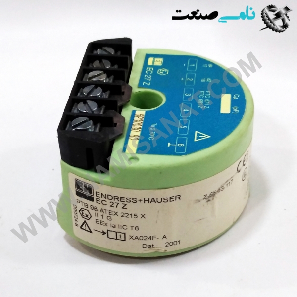 EC27Z, واردات قطعات ,PEPERL FUCHS نامی صنعت,تجهیزات صنعتی,نمایندگی فروش سایر برند ها,نمایندگی فوش ایر برند های ABB,NAMISANAT,IFM,پترو شیمی ,فولاد,شرکت بازرگانی,نامی ,صنعت, سسایر سیستم ها,سیستم ها ,وکانکتور,مانیتور  ind.electronics,الکترونیک صنعتی,Encoders MEASUREMENT ,&INSTRUMENT,اندازه گیری و ابزار دقیق ind.power,برق صنعتی , Induction welding,,جوش القایی, hydraulic-pneumatic,,هیدرولیک  EC27Z,EC27,EC2,EC ENDRESS+HAUSER,TRANSMITTER,PRESSURE,TRANSMITTER,MEASUREMENT & INSTRUMENT,transmitter for capacitance limit detection,NAMISANAT.CO,https:,,www.namisanat.com,per, اندرس+هاوزر,ترنسمیتر اندرس,ترنسمیتر اندرس هاوزر,پرشر,ترنسمیتر,اندازه گیری و ابزار دقیق,فرستنده برای تشخیص حد ظرفیت,  ترانسمیتر چیست؟ از ترکیب دو واژه TRANSFER+METER گرفته شده است. یعنی تجهیزی که بتواند یک کمیت فیزیکی را اندازه گیری کرده(METERING)وآن را به مکانی دورتر مثل اتاق کنترل انتقالTRANSFER دهد.  می تواند نیوماتیکی و یا الکترونیکی باشد. در هر دو مورد،سیگنال ارسالی استاندارد بوده و برای تجهیزاتی که در LOOP کنترل قرار دارند قابل فهم می باشد. در نوع الکترونیکی جریان 20-4 میلی امپر و در نوع نیوماتیکی فشار هوای 15-3 PSI یا bar از سوی TRANSMITTER به کنترلرهای الکترونیکی و نیوماتیکی ارسال می شود. ترانسمیتر صنعتی چیست؟ به بیان دیگر ترانسمیتر صنعتی ابزاری است که برای اندازه گیری کمیت ها و پارامتر های مختلف نظیر دما، فشار، رطوبت، سطح مایعات، فلو، گاز های های محیطی و مواردی از این دست استفاده می گردند. مقادیر اندازه گیری را به صورت جریان الکتریکی استاندارد در بازه 4 تا 20 میلی آمپر روی یک زوج سیم ارسال می نمایند. ترانسمیتر ایزوله (TRANSMITTER) جهت تبدیل انواع سیگنال های آنالوگ با دقت و کیفیت عالی به کار می رود.  پشتیبانی از تمامی سیگنال ها و رنج های مختلف اندازه گیری شامل سیگنال 4 تا 20 میلی آمپر DC، 0 تا 20 میلی آمپر DC، 0 تا 5 ولت DC، 0 تا 10 ولت DC، انواع ترموکوپل (Thermocouple) J,K,B,R,S,T,E,N، انواع RTD و PT100، پتانسیومتر (Potentiometer)، مقاومت (Resistance) ، ورودی و خروجی کاملا ایزوله در برابر نویز و نوسانات برق، فیلترینگ و تقویت سیگنال از نکات مهم در  ترانسمیتر می باشد ساختار ترانسمیتر ها بطور كلي ترانسميتر ها از سه قسمت اصلي حس كننده، مبدل(ترانسديوسر) و تقويت كننده تشكيل مي شود. ترانسميترها درانواع الكتريكي و نيوماتيكي طراحی مي شوند.  خروجي ترانسميتر هاي الكتريكي بين ۴ تا ۲۰ ميلي آمپر و ترانسميتر هاي نيوماتيكي بين ۳ تا ۱۵ psi بر حسب تغييرات كميت ورودي مي تواند تغيير كند. براي مدرج كردن و يا كاليبره كردن ترانسميتر ها طبق دستور سازنده با دادن ورودي هاي معين و معلوم خروجي را تنظيم مي كنيم . انواع ترانسمیتر ترانسمیتر ها در صنعت دارای انواع بسیار گوناگونی میباشند که هریک با توجه به پارامتری که اندازه گیری میکنند و نوع سیگنالی که برای سیستم های کنترلی ارسال میکنند طبقه بندی میشوند. این ترانسمیتر ها در حوزه ابزار دقیق برای اندازه گیری پارامترهایی مانند فشار، دما، جریان و سطح مورد استفاده قرار میگیرند. بنابراین این ترانسمیتر ها شامل:  ترانسمیتر فشار و اختلاف فشار: این ترانسمیترها برای اندازه گیری فشار یا اختلاف فشار در سیستم های صنعتی استفاده می شوند. آنها سیگنال خروجی را بر اساس فشار ورودی تولید می کنند و می توانند سیگنال آنالوگ یا دیجیتال داشته باشند.  ترانسمیتر دما (ترانسمیتر دما هد مونت، ریل مونت و فیلد مونت): این ترانسمیترها برای اندازه گیری دما در صنعت استفاده می شوند. آنها می توانند از انواع مختلفی مانند ترانسمیتر دمای هد مونت، ریل مونت و فیلد مونت باشند.  ترانسمیتر فلو (فلو ترانسمیتر های مغناطیسی، ورتکس، کوریولیس، توربینی و…): این ترانسمیترها برای اندازه گیری جریان مواد در سیستم های صنعتی استفاده می شوند. آنها می توانند از انواع مختلفی مانند ترانسمیترهای مغناطیسی، ورتکس، کوریولیس و توربینی باشند.  ترانسمیتر  سطح ( ترانسمیتر سطح راداری، التراسونیک، دیسپلیسری و ترانسمیتر های فشار هیدرو استاتیکی و …): این ترانسمیترها برای اندازه گیری سطح مواد در سیستم های صنعتی استفاده می شوند. آنها می توانند از انواع مختلفی مانند ترانسمیترهای سطح راداری، التراسونیک، دیسپلیسری و ترانسمیترهای فشار هیدرو استاتیکی باشند.  ترانسمیتر های دیگری که در صنایع مورد استفاده میباشند شامل ترانسمیتر های پارامترهای شیمیایی مانند ترانسمیتر آنالایزر های PH، ORP، CO2 و … سایر پارامتر های شیمایی میباشند.  ترانسمیترهای دما: ترانسمیترهای دما هد مونت، ریل مونت و فیلد مونت از انواع ترانسمیترهای دما هستند که در صنعت برای اندازه‌گیری دما استفاده می‌شوند.  ترانسمیتر دمای هد مونت: این نوع ترانسمیترها برای اندازه‌گیری دما در محیط‌های صنعتی با شرایط سخت و خطرناک استفاده می‌شوند. طراحی آنها به گونه‌ای است که محافظت بیشتری در برابر گرد و غبار، رطوبت، شوک و ارتعاشات ارائه می‌دهند.  ترانسمیتر دمای ریل مونت: این نوع ترانسمیترها برای اندازه‌گیری دما در ریل‌ها و قطارها استفاده می‌شوند. آنها قادر به تحمل شرایط سخت محیطی مانند ارتعاشات قوی، شوک‌ها و نوسانات دما هستند و معمولاً دارای استانداردهای ایمنی و صنعتی مرتبط با حوزه ریلی هستند.  ترانسمیتر دمای فیلد مونت: این نوع ترانسمیترها برای اندازه‌گیری دما در محیط‌های صنعتی و فضای باز استفاده می‌شوند. آنها معمولاً دارای قابلیت مقاومت در برابر آب، گرد و غبار، تغییرات دمایی و شوک‌های مکانیکی هستند.  تمام این ترانسمیترها از سنسورهای دمایی مختلفی مانند رزیستورهای Pt100، ترموکوپل‌ها و ترانزیستورهای دما استفاده می‌کنند. سیگنال خروجی آنها معمولاً به صورت سیگنال آنالوگ (مانند ولتاژ یا جریان) یا سیگنال دیجیتال (مانند کد دمایی) ارائه می‌شود. ترانسمیترهای فلو: ترانسمیترهای فلو برای اندازه‌گیری جریان مواد در سیستم‌های صنعتی استفاده می‌شوند. این ترانسمیترها به صورت مستقیم یا غیرمستقیم میزان جریان را اندازه‌گیری می‌کنند و سیگنال خروجی را بر اساس آن تولید می‌کنند.  ترانسمیتر فلو مغناطیسی: این نوع ترانسمیترها برای اندازه‌گیری جریان مواد مغناطیسی مانند آب، روغن، گاز و مواد شیمیایی استفاده می‌شوند. آنها با استفاده از اصل تغییر میدان مغناطیسی با جریان، جریان را اندازه‌گیری می‌کنند.  ترانسمیتر فلو ورتکس: این نوع ترانسمیترها برای اندازه‌گیری جریان مواد با استفاده از اصل تولید گردشهای ورتکس در جریان استفاده می‌شوند. ورتکس‌های تولید شده توسط جریان، در سنسورها تشخیص داده می‌شوند و میزان جریان را نشان می‌دهند.  ترانسمیتر فلو کوریولیس: این نوع ترانسمیترها برای اندازه‌گیری جریان مواد با استفاده از اصل انحراف نیروهای کوریولیس در جریان استفاده می‌شوند. نیروهای کوریولیس توسط سنسورها قابل تشخیص هستند و میزان جریان را نشان می‌دهند.  ترانسمیتر فلو توربینی: این نوع ترانسمیترها برای اندازه‌گیری جریان مواد با استفاده از اصل چرخش توربین استفاده می‌شوند. جریان باعث چرخش توربین می‌شود و سنسورها این چرخش را تشخیص داده و میزان جریان را نمایش می‌دهند. ترانسمیترهای سطح: ترانسمیترهای سطح برای اندازه‌گیری میزان سطح مواد در مخازن و تانک ها استفاده می‌شوند. این ترانسمیترها با توجه به خواص مواد مختلف می‌توانند با استفاده از فناوری های مختلفی این اندازه‌گیری را انجام دهند.  ترانسمیترهای فلو سطح راداری با ارسال سیگنالهای الکترومغناطیسی و اندازه‌گیری تاخیر زمان بازگشت امواج به مبنا، میزان سطح را تعیین می‌کنند. همچنین ترانسمیترهای سطح التراسونیک با انعکاس امواج صوتی و اندازه‌گیری زمان بازگشت آن‌ها تا سنسور، میزان سطح مواد را تشخیص می‌دهند.  ترانسمیترهای سطح دیسپلیسری با استفاده از تغییر عرض لوله‌ای که ماده در آن موجود است را اندازه‌گیری می‌کنند. همچنین ترانسمیترهای سطح فشار هیدرو استاتیکی با استفاده از فشار مواد در یک عمود بر روی سطح آن میزان سطح مواد را تعیین می‌کنند.  تجهیز صنعت وارد کننده و تامین کننده انواع تجهیزات برق و ابزار دقیق میباشد. انواع ترانسمیتر های دما و فشار، فلومتر و ترانسمیتر های سطح از برندهای اندرس هاوزر، روزمونت، کرونه، یوکوگاوا و سایر برندهای معتبر دنیا در انبار محصولات شرکت تجهیز صنعت موجود و آماده تحویل میباشند. برای هماهنگی جهت مشاوره فنی و بازدید از انبار محصولات با کارشناسان فنی و فروش ما تماس بگیرید.