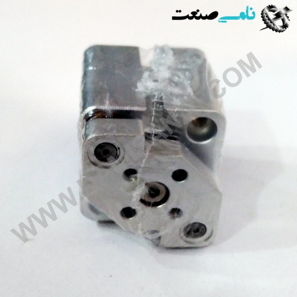 TACQ16X10, واردات قطعات ,PEPERL FUCHS نامی صنعت,تجهیزات صنعتی,نمایندگی فروش سایر برند ها,نمایندگی فوش ایر برند های ABB,NAMISANAT,IFM,پترو شیمی ,فولاد,شرکت بازرگانی,نامی ,صنعت, سسایر سیستم ها,سیستم ها ,وکانکتور,مانیتور  ind.electronics,الکترونیک صنعتی,Encoders MEASUREMENT ,&INSTRUMENT,اندازه گیری و ابزار دقیق ind.power,برق صنعتی , Induction welding,,جوش القایی, hydraulic-pneumatic,,هیدرولیک  TACQ16X10,TACQ16X1,TACQ16X,TACQ16,TACQ1,TACQ,TAC AIRTAK,Compact Cylinder,Compact guided pneumatic cylinder,AirTAC Compact Cylinder,AirTAC Cylinder,HYDRAULIC-PNEUMATIC,Compact Cylinder With Guider,NAMISANAT.CO,https:,,www.namisanat.com,per, ایرتک,سیلندر فشرده,سیلندر پنوماتیک هدایت شونده فشرده,سیلندر فشرده ایرتک,هیدرولیک-پنوماتیک,سیلندر فشرده هیدرولیک ایرتک,سیلندر فشرده با راهنما,سیلندر ایرتک,کامپکت فشرده,سیلندر فشرده کامپکت,جک پنوماتیک ایرتک,جک ایرتک,سیلندر پنوماتیک فشرده ایرتک,سیلندر فشرده هیدرولیک,سیلندر پنوماتیک ایرتک,جک ایرتک,جک پنوماتیک ایرتک,جک پنوماتیک,سیلندر کامپکت,فروش سیلندر ایرتک,  جک پنوماتیک airtac یکی از انواع پرمصرف و معروف جک یا سیلندر پنوماتیک است که برای تبدیل انرژی هوای فشرده به نیرو مکانیکی برای ایجاد حرکت خطی یا چرخشی استفاده می‌شود. این ابزارها از هوا یا گازهای فشرده دیگر برای ایجاد حرکت و انتقال نیرو به سیستم‌های مختلف استفاده می‌کنند. این تجهیزات با انواع عملکرد سینگل اکت و دابل اکت در انواع مختلفی تولید می‌شوند.  جک پنوماتیک ایرتک به دلیل کارایی، قابلیت اطمینان و سرعت به طور گسترده در کاربردهای مختلف صنعتی استفاده می‌شود. این تجهیزات از اجزای جدایی ناپذیر سیستم‌ های پنوماتیک هستند که انرژی هوای فشرده را به حرکت خطی تبدیل می‌ کنند. سیلندرهای پنوماتیک بر اساس اصول مکانیک سیالات کار می کنند. مفهوم اساسی شامل استفاده از هوای فشرده برای ایجاد اختلاف فشار است که پیستون را در داخل سیلندر به حرکت در می آورد. حرکت پیستون را میتوان برای انجام کارهای مکانیکی مختلف استفاده کرد.  گروه بین‌المللی AirTAC در سال 1988 در تایوان تأسیس شده است و به عنوان یک تأمین‌کننده و تولیدکننده معتبر طیف گسترده ای از سیلندرهای پنوماتیک را ارائه می دهد.  محصولات این شرکت به طور گسترده در صنایع مختلفی از جمله خودروسازی، ماشین‌سازی، متالورژی، الکترونیک، حفاظت از محیط زیست، روشنایی، نساجی، سرامیک، تجهیزات پزشکی و مواد غذایی و بسیاری موارد دیگر به کار می‌روند.  ویژگی های جک پنوماتیک ایرتک هنگامی که بار در حین کار تغییر می‌کند، باید سیلندری با ظرفیت خروجی کافی انتخاب شود. برای شرایطی که شامل دماهای بالا یا خوردگی است، انتخاب سیلندری با مقاومت در برابر دماهای بالا یا مقاومت در برابر خوردگی ضروری است.  اقدامات حفاظتی لازم در محیط هایی با رطوبت بیشتر، گرد و غبار یا قطرات آب زیاد، غبار روغن و پسماندهای جوشکاری انجام شود. قبل از اتصال سیلندر به لوله‌کشی، باید هر گونه آلودگی موجود در لوله‌ها حذف شود تا از ورود ذرات به سیلندر جلوگیری شود.  ماده‌ای که در سیلندر استفاده می‌شود باید تا 40 میکرون یا کمتر فیلتر شود. در محیط‌های با دماهای پایین، باید تدابیر ضد یخ برای جلوگیری از یخ زدن رطوبت انجام شود.  سیلندر باید قبل از استفاده، یک آزمایش بدون بار را انجام دهد. قبل از راه‌اندازی، باید بافر را به حداقل تنظیم کرده و به تدریج آزاد شود تا از آسیب به سیلندر ناشی از ضربه‌های شدید جلوگیری شود.  حین کار، بایستی از تأثیر بار جانبی بر روی سیلندر وارد نشود تا عملکرد عادی آن حفظ شود و عمر مفید آن افزایش یابد. همچنین، در صورت باز بودن و ذخیره سیلندر برای مدت طولانی، پوشش ضد زنگ بر روی سطح آن اعمال و درگاه‌های ورودی و خروجی هوا با درپوش‌های ضد گرد و غبار محافظت شوند.  انواع جک پنوماتیک airtac سیلندرهای پنوماتیک نقش بسیار مهمی در سیستم‌های پنوماتیک ایفا می‌کنند و به عنوان تجهیزاتی قابل اعتماد و کارآمد برای تبدیل انرژی هوای فشرده به حرکت مکانیکی استفاده می‌شوند. این سیلندرها از هوا یا گازهای فشرده دیگر برای ایجاد حرکت و انتقال نیرو به سیستم‌های مختلف استفاده می‌کنند.  انواع مختلف جک های مکانیکی که از برند ایرتک تولید می شوند عبارتنداز:  جک پنوماتیک پروفیلی ایرتک جک پنوماتیک قلمی ایرتک جک پنوماتیک کامپکت ایرتک جک پنوماتیک مغناطیسی بدون میله ایرتک جک پنوماتیک کلمپی ایرتک جک پنوماتیک روتاری کلمپی ایرتک تجهیزات جانبی سیلندر پنوماتیک جک پنوماتیک پروفیلی سیلندرهای پروفیل پنوماتیک (Profile Pneumatic Cylinder) که به عنوان سیلندرهای هوا نیز شناخته می‌شوند، برای تولید حرکت و نیرو در کاربردهای صنعتی و اتوماسیون مورد استفاده قرار می‌گیرند. این سیلندرها با بهره‌گیری از پیستون‌ها، حرکت خطی را ایجاد می‌کنند.  برخلاف سیلندرهای پنوماتیک سینگل اکت، سیلندرهای پنوماتیک دابل اکت یا دو اثره از نیروی خروجی در هر دو جهت، یعنی به جلو و عقب استفاده می‌کنند. این امر از طریق استفاده از دو شیر خروجی هوا و فشار هوا امکان‌پذیر است که هوای فشرده را برای فشار دادن پیستون در هر دو سمت به کار می‌گیرد. سیلندرهای پروفیل پنوماتیک دابل اکت معمولاً زمانی کاربرد دارند که به نیروی بیشتری یا طول ضربه بیشتری نسبت به سیلندرهای  نیاز باشد. در واقع سیلندرهای پنوماتیک با استفاده از فشرده‌سازی هوا، حرکت سریع پیستون‌ها را فراهم می‌کنند و این امکان را برای عملیات‌های مقیاس کوچک فراهم می‌آورند.  در مقابل سیلندرهای هیدرولیک انتقال نرمتری را ارائه می‌دهند، اما معمولاً در مقیاس‌های بزرگ‌تر به کار می‌روند. این امر به دلیل نیاز به روغن هیدرولیک در سیلندرها است که برای تولید نیرو به انرژی بیشتری نیاز دارد.  جک پنوماتیک پروفیلی ایرتک سری SAI جک پنوماتیک پروفیلی بر اساس استاندارد ISO15552 ساخته می شود. دارای ساختار آب بندی دو طرفه با ابعاد محکم و عملکرد ذخیره روغن می باشد.  ساختار پروفیل آلومینیومی بدون میله (tie rod) مقاومت خوبی را ارائه می دهد. در این تجهیزات تنظیم بافر سیلندر صاف و ثابت است. متریال آب بندی با مقاومت در برابر  دمای بالا از 0 تا  150 درجه سانتی گراد طراحی می شود. جک پنوماتیک 4 میل سیلندرهای پنوماتیک میله‌ای (Tie Rod Pneumatic Cylinder)، که به طور معمول به عنوان اکچویتورهای پنوماتیکی شناخته می‌شوند، تجهیزات مکانیکی هستند که برای ایجاد حرکت خطی با استفاده از هوای فشرده طراحی شده‌اند.  این سیلندرها از یک بدنه استوانه‌ای، یک میله پیستون، درپوش‌های انتهایی و میله‌های اتصال تشکیل شده‌اند که اجزا را در کنار هم نگه می‌دارند. میله پیستون مسئول انتقال نیروی تولید شده توسط هوای فشرده به بار یا کاربرد مورد نظر است. برای درک اهمیت سیلندرهای پنوماتیک میله‌ای در صنایع مختلف، لازم است نحوه عملکرد آن‌ها را بشناسیم. هنگامی که هوای فشرده از طریق یک ورودی به داخل سیلندر وارد می‌شود، به پیستون فشار می‌آورد و موجب حرکت آن در داخل بشکه می‌شود.  جک پنوماتیک 4 میل ایرتک سری SGC جک پنوماتیک 4 میلی‌متر ایرتک بر اساس استاندارد ISO15552 تولید می‌شود. پیستون از دو آب بندی بال سر Y شکل با ساختار تک جهتی تشکیل شده است که دارای ویژگی‌های عمر طولانی و فشار راه‌اندازی کم است.  سیلندرهای سری SGC از لوله‌های آلومینیوم ساخته می‌شوند و تنظیم بافر سیلندر به صورت صاف و ثابت انجام می‌شود. علاوه بر این، مواد مورد استفاده برای آب بندی‌ها دارای مقاومت بالا در برابر دما هستند و به گونه‌ای طراحی شده‌اند که عملکرد طبیعی سیلندر را در دماهای تا 150 درجه سانتیگراد تضمین می‌کنند. جک پنوماتیک قلمی سیلندرهای گرد پنوماتیک (Round Body Pneumatic Cylinder) تجهیزات استوانه‌ای هستند که به طور گسترده در کاربردهای صنعتی برای تبدیل هوای فشرده به حرکت مکانیکی مورد استفاده قرار می‌گیرند.  این اجزای چندمنظوره در بخش‌های مختلف به کار می‌روند و حرکت خطی یا چرخشی را در ماشین‌آلات و تجهیزات تسهیل می‌کنند. با طراحی ساده و در عین حال مؤثر، سیلندرهای گرد پنوماتیک نقش حیاتی در اتوماسیون و فرآیندهای تولید ایفا می‌کنند و عملکردی قابل اعتماد و کارآمد را ارائه می‌دهند. جک پنوماتیک قلمی ایرتک سری MI,MIC این سری جک پنوماتیک قلمی بر اساس استاندارد ISO6432 (Φ8~Φ25) تولید می شود. درپوش‌های جلو و عقب دارای پدهای بافر ثابت هستند که به کاهش ضربه در هنگام تغییر جهت سیلندر کمک می‌کنند. چندین نوع برای درپوش عقب وجود دارد که نصب سیلندر را آسان‌تر می‌کند.  درپوش‌های جلو و عقب به همراه بلوک استیل ضد زنگ از ساختار بسته‌بندی محکم استفاده می‌کنند تا اتصالی مطمئن ایجاد کنند. میله پیستون و بدنه سیلندر از جنس استیل ضد زنگ ساخته شده‌اند که به سیلندر این امکان را می‌دهد که در محیط‌های کاری عمومی با شرایط خورنده مقاومت کند. جک پنوماتیک کامپکت سیلندرهای پنوماتیک فشرده (compact pneumatic cylinder) در سیستم‌های پنوماتیکی مورد استفاده قرار می‌گیرند که در آن طراحی فشرده مکانیزم‌های ثابت از اهمیت ویژه‌ای برخوردار است.  ویژگی اصلی این گروه جک پنوماتیک airtac بادی، ابعاد حداقلی آن‌ها نسبت به سری‌های استاندارد است. این امر از طریق بهینه‌سازی طراحی تمامی اجزای سیلندر پنوماتیک حاصل می‌شود. توجه خاصی به کاهش طول راهنماهای پیستون و میله نسبت به سایر سری‌ها شده است. جک پنوماتیک کامپکت ایرتک سری ACQ جک پنوماتیک ایرتک Airtac به انطباق استاندارد JIS تولید می‌شود و برای اتصال بدنه سیلندر به درپوش عقب یا درپوش جلو از یک C-clip استفاده می‌کند. علاوه بر این، از یک ساختار پرچ شده برای اتصال پیستون به میله پیستون بهره می‌برد که باعث مونتاژ فشرده و قابل اعتماد آن می‌شود. قطر داخلی بدنه سیلندر با نورد و سپس آنودایز سخت طراحی می شود که مقاومت عالی در برابر سایش و دوام را فراهم می‌کند. همچنین آب بندی پیستون دارای ساختار دوطرفه ناهمگن است که طراحی فشرده‌ای دارد و امکان ذخیره‌سازی گیریس را فراهم می‌کند.  ساختار فشرده این تجهیز به طور مؤثری در فضای نصب صرفه‌ جویی می‌کند. علاوه بر این شیارهای سوئیچ مغناطیسی در اطراف بدنه سیلندر وجود دارد که برای نصب سوئیچ القایی مناسب است. خرید و فروش جک پنوماتیک airtac تجهیز صنعت با بیش از دو دهه سابقه، یکی از شرکت‌های پیشرو در تأمین تجهیزات و واردات قطعات صنعتی در زمینه‌های مختلفی از جمله تجهیزات برق و ابزار دقیق، اتوماسیون صنعتی، شیرآلات صنعتی و پایپینگ، تجهیزات آزمایشگاهی و آنالایزرهای شیمیایی، همچنین تجهیزات کالیبراسیون و تست و اندازه‌گیری پرتابل است.  شرکت تجهیز صنعت از تامین‌کنندگان معتبر در زمینه تجهیزات ابزار دقیق و پنوماتیک، از جمله جک‌ پنوماتیک airtac است. این جک‌های پنوماتیک به دلیل کیفیت بالا و عملکرد قابل اعتماد خود، در صنایع مختلف مورد استفاده قرار می‌گیرند.  قیمت جک های پنوماتیک ایرتک بر اساس سایز سوراخ، متریال، طول کورس متفاوت است. جهت کسب اطلاعات بیشتر در زمینه خرید، فروش و استعلام قیمت جک پنوماتیک ایرتک با کارشناسان فروش ما تماس بگیرید. جک چهارمیل پنوماتیک ایرتک تایوان که با کد اختصاری سری SC نشان داده می شود یکی از ابزارهای اتوماسیون و رباتیک و تجهیزات صنعتی پنوماتیک است. این جک دارای مقاومت بسیار بالایی در برابر ضربه و دما بوده و می توان به عنوان یک عملگر مطمئن در صنعت مورد استفاده قرار گیرد. برای مشاوره رایگان، بررسی کاتالوگ و خرید جک پنوماتیک ایرتک با کارشناسان دلکو صنعت تماس بگیرید.     فروش جک چهارمیل پنوماتیک Airtac جک چهارمیل پنوماتیک ایرتک ساخت کشور تایوان یک جک دو طرفه می باشد که به وسیله ی شیرهای پنوماتیک امکان استفاده از آن وجود دارد. سیال این جک پنوماتیک ، هوا است و در صنعت و تجهیزات صنعتی استفاده بسیار زیادی به عنوان عملگر پنوماتیک از آن می شود. در ادامه مشخصات و ویژگی های جک پنوماتیک ایرتک به طور کامل شرح داده شده است.     ویژگی های برجسته جک پنوماتیک ایرتک SC سیلندرهای سری SC ایرتک سیلندرهای پنوماتیک استاندارد با ویژگی های مختلف هستند.  نحوه سازه جک سیلندرهای سری SC سیلندرهای استاندارد تولید شده توسط AirTAC هستند. سیل مکانیکی پیستون یک ساختار سیل مکانیکی دو طرفه ناهمگن را اتخاذ می کند که از ابعاد محکم اطمینان می دهد و عملکرد ذخیره روغن را فراهم می کند. این سیلندرها سیلندرهای میله ای هستند که در آن لوله سیلندر و درپوش جلو و عقب توسط میله های اتصال به هم متصل می شوند و اطمینان بالایی را تضمین می کنند. طراحی فشرده در مقایسه با سیلندرهای استاندارد ISO15552، سیلندرهای سری SC با اندازه سوراخ یکسان کوتاهتر هستند. این طراحی فشرده آنها را برای کاربردهایی که فضا محدود است مناسب می کند. تنظیم بافر و لوازم جانبی اختیاری تنظیم بافر این سیلندرها صاف و ثابت است. سیلندرهای مختلف و لوازم جانبی نصب با مشخصات مختلف اختیاری هستند. مقاومت بالا در برابر دما ماده آب بند مورد استفاده در سیلندرهای سری SC دارای مقاومت بالا در برابر دما است، که امکان عملکرد عادی در دماهای تا 150 درجه سانتیگراد را فراهم می کند. مزایای جک پنوماتیک ایرتک برخی از مهمترین مزایای جک پنوماتیک ایرتک عبارت است از:  طراحی فشرده سیلندرهای سری SC کوتاهتر از سیلندرهای استاندارد ISO15552 با اندازه سوراخ یکسان هستند. این فشردگی در کاربردهای محدود فضا سودمند است.  ذخیره گریس ساختار مهر و موم پیستون ابعاد محکم را تضمین می کند و شامل عملکرد ذخیره گریس است که طول عمر و عملکرد را افزایش می دهد.  قابلیت اطمینان بالا ساخت میله بند با لوله اتصال و کلاه جلو,عقب استحکام و قابلیت اطمینان را فراهم می کند.  تنظیم بافر صاف مکانیسم تنظیم بافر امکان کنترل دقیق کاهش سرعت در طول حرکت سیلندر را فراهم می کند.  لوازم جانبی اختیاری کاربران می توانند از بین سیلندرهای مختلف و لوازم جانبی نصب برای سفارشی کردن تنظیمات خود انتخاب کنند.  مقاومت در برابر دمای بالا مواد آب بند تا دمای 150 درجه سانتیگراد را تحمل می کند و عملکرد قابل اعتماد را حتی در محیط های سخت 12 تضمین می کند.