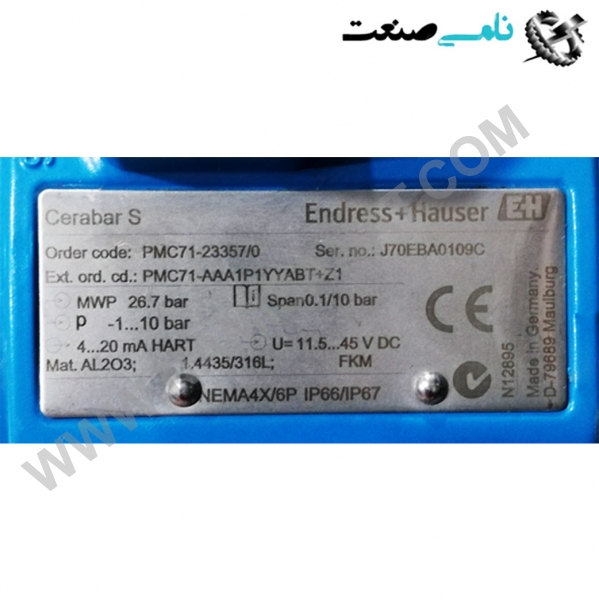 PMC71-23357/0, واردات قطعات ,PEPERL FUCHS نامی صنعت,تجهیزات صنعتی,نمایندگی فروش سایر برند ها,نمایندگی فوش ایر برند های ABB,NAMISANAT,IFM,پترو شیمی ,فولاد,شرکت بازرگانی,نامی ,صنعت, سسایر سیستم ها,سیستم ها ,وکانکتور,مانیتور  ind.electronics,الکترونیک صنعتی,Encoders MEASUREMENT ,&INSTRUMENT,اندازه گیری و ابزار دقیق ind.power,برق صنعتی , Induction welding,,جوش القایی, hydraulic-pneumatic,,هیدرولیک   PMC71-23357-0,PMC71-23357,PMC71-2335,PMC71-233,PMC71-23,PMC71-2,PMC71,PMC7,PMC Measuring Instruments-ENDRESS+HAUSER- ENDRESS ENDRESS+HAUSER pressure monitoring,DELTAPILOT S,E+H,Cerabar S PMC71, PMP71, PMP75TRANSMITTERوTechnical ,Hydrostatic level,level measurement   NAMISANAT.CO,https:,,www.namisanat.com,per,  اندرس هاوزر-خریداندرس هاوزر-خریداندرس  در سطح سنج هیدرواستاتیک، مبنای اندازه گیری، اندازه گیری فشار است. این روش، مشابه روش فشار تفاضلی است. با این تفاوت که در اینجا، مخزن تحت فشار نیست و فقط با محاسبه فشار در کف مخزن، می‌توان ارتفاع را به دست آورد. در سطح سنج هیدرواستاتیک در یکی از ساده‌ترین روش‌ها می‌توان یک ترانسمیتر فشار ساده را روی فلنجی در بدنه و نزدیک به کف مخزن نصب کرد به طوری که سنسور آن، در تماس با مایع قرار گیرد. در شیوه‌ای دیگر، که در شکل زیر نشان داده شده است، سنسور فشار به کمک کابلی از بالا به داخل مخزن فرستاده می‌شود. در این حالت، سنسور در نزدیکی کف مخزن قرار می‌گیرد و بدنه سنسور به بدنه  مقادیر فشار نسبی و مطلق را در شکل مشاهده می‌کنید. با توجه به رابطه کلیدی P=ρgHP=ρgH، دقت محاسبه ارتفاع به میزان زیادی به دقیق بودن چگالی ماده وابسته است چرا که تغییرات نسبتاً زیاد دما باعث تغییر در چگالی سیال می شود. به همین دلیل در همه این دستگاه ها از جمله اندازه گیرهای هیدرواستاتیکی،از جبران ساز دما نیز استفاده می شود. متدوال ترین ترانسدیوسر این وسایل از نوع پیزو الکتریک می باشد. در سطح سنج هیدرواستاتیک، ترانسمیتر در بیرون و با فاصله از مخزن نصب شده و مقدار فشار یا ارتفاع به صورت یک سیگنال جریان  4 تا 20mA به اتاق کنترل ارسال می‌شود.  ترانسمیتر دیجیتال فشار برای اندازه گیری سطح ، حجم و جرم مایعات ، همچنین اندازه گیری فشار مایعات و گازها کاربرد در اندازه گیری فشار در لوله ها و محفظه ها دارای گواهی نامه های حفاظتی بین المللی سنسور سطح سنج هیدرواستاتیک چگونه کار می کند؟  در سطح سنج هیدرواستاتیک، فشاری که سیال داخل مخزن بوجود می آورد، محاسبه می شود و بر اساس آن با فرمول خاصی، ارتفاع اندازه گیری می شود.  این کار به دو روش انجام می شود:  روش اول: یک ترانسمیتر فشار در نزدیکی کف مخازن به وسیله فلنج وصل می شود که مایع مستقیماً با آن تماس خواهد داشت. فشاری که با اضافه شدن مایع در مخزن، به این ترانسمیتر وارد میشود محاسبه شده و سیگنال آن توسط ترانسمیتر ارسال شده و طبق فرمول خاصی، ارتفاع محاسبه می شود.  روش دوم: در این روش ترانسمیتر، توسط یک کابل داخل مخزن فرستاده شده و توسط فلنج در نزدیکی کف مخزن و روی بدنه آن نصب میشود. و ادامه کار همانند روش قبل است.  فرمول محاسبه ارتفاع در این نوع اندازه گیری سطح، به صورت زیر است:  P=ρgH  همانگونه که میدانید، ρ علامت چگالی می باشد، و در این فرمول مشخص میشود که فشار به دست آمده، رابطه مستقیمی با چگالی دارد و به آن وابسته است. چگالی از کمیت هایی است که با تغییرات دمایی، تغییر میکند. برای ثابت کردن چگالی در این روش، بهتر است از جبران کننده دما استفاده کرد.  برای این کار از ترانسدیوسر درجه حرارت باید استفاده شود. این ترانسدیوسر باید از نوع پیزوالکتریک باشد.  چرا بهتر است از سنسور سطح سنج هیدرواستاتیک استفاده کرد؟  سنسور سطح سنج هیدرواستاتیک،به دلایلی که در ذیل به آن اشاره کرده ایم، در میان صنایع مختلف کاربرد دارد:  نصب و راه اندازی این سطح سنج ساده و بدون پیچیدگی است. خروجی آن استاندارد می باشد. برای اندازه گیری سطح مایعاتی که دارای نوسان و تلاطم هستند، مناسب است. برای فضاهای محدود همچون چاه ها، مناسب می باشد در مخازنی که قابل اشتعال هستند، میتوان استفاده کرد. ترانسمیتر فشارر اندرس هاوزر با بالاترین سطح عملکرد با سلول Contite برای اندازه گیری سطح هیدرواستاتیک فشار مورد استفاده قرار می گیرد.  ترانسمیتر فشار اندرس هاوزر Deltapilot FMB70 با سلول اندازه گیری Contite مقاوم در برابر میعانات و با دو محفظه به طور معمول در فرآیند و برنامه های بهداشتی استفاده می شود. این محصول برای اندازه گیری سطح در محیطهای مایع  مانند خمیر در ظروف باز یا بسته ساخته شده و تحت تأثیر تشکیل فوم یا کف نیز ممکن نیست قرار بگیرد. ماژول یکپارچه داده HistoROM , M-DAT مدیریت فرآیند و پارامترهای اندازه گیری شده ی ترانسمیتر فشار را آسان می کند. مطابق با استاندارد IEC 61508 برای استفاده در سیستم های ایمنی SIL3 طراحی شده است.  ویژگی های محدود کننده سطح سنج هیدرواستاتیک کدامند؟  سنسور سطح سنج هیدرواستاتیک، علاوه بر مزیت هایی که دارد، یک سری محدودیت هایی نیز برای مصرف کننده ایجاد می کند، که بهتر است قبل از تهیه این دستگاه به آنها اشراف داشته باشید تا انتخاب معقول تری داشته باشید. در ذیل به بررسی آن ها خواهیم پرداخت:  وابسته بودن به چگالی؛ همان گونه که قبلاً اشاره کردیم این دستگاه برای به دست آوردن ارتفاع و سطح سیال، به چگالی وابسته است. برای حل این مشکل میتوانید به روشی که در قسمت قبل تر به آن اشاره کردیم، اقدام نمایید. حساسیت به رسوب: از مواردی که باعث ایجاد خطا در اندازه گیری سطح سنج هیدرواستاتیک می شود، رسوب، لجن و کثیفی های ایجاد شده در کف مخازن است. به این دلیل که ترانسمیتر این دستگاه در کف مخازن نصب می گردد، کثیفی های ته نشین شده نیز باعث ایجاد فشار کاذب روی ترانسمیتر شده و خطا ایجاد میشود.  مزایای استفاده ترانسمیتر فشار اندرس هاوزر  قابلیت تولید مجدد بسیار خوب و ثبات طولانی مدت در اندازه گیری حداکثر ایمنی هیسترزیستی توسط سلول اندازه گیری مقاوم در برابر میعانات فراهم می شود. دقت مرجع بالا تا 0.075٪ مورد استفاده برای نظارت بر سطح فرآیند و فشار در مناطقی تا SIL3، دارای گواهینامه مطابق با استاندارد IEC 61508 توسط TÜV SÜD سطح بالایی از ایمنی هنگام کار به لطف نظارت بر عملکرد از سلول اندازه گیری تا برد های الکترونیکی تعویض آسان برد های الکترونیکی با HistoROM® , M-DAT تضمین شده است. برای استفاده در صنایع آب آشامیدنیمخزن بسته می‌شود تا از حرکت و ارتعاش احتمالی جلوگیری شود