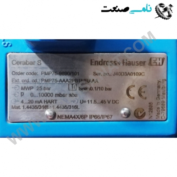 PMP75-9890/101, واردات قطعات ,PEPERL FUCHS نامی صنعت,تجهیزات صنعتی,نمایندگی فروش سایر برند ها,نمایندگی فوش ایر برند های ABB,NAMISANAT,IFM,پترو شیمی ,فولاد,شرکت بازرگانی,نامی ,صنعت, سسایر سیستم ها,سیستم ها ,وکانکتور,مانیتور  ind.electronics,الکترونیک صنعتی,Encoders MEASUREMENT ,&INSTRUMENT,اندازه گیری و ابزار دقیق ind.power,برق صنعتی , Induction welding,,جوش القایی, hydraulic-pneumatic,,هیدرولیک  PMP75-9890,101,PMP75-9890,10,PMP75-9890,1,PMP75-9890,PMP75-989,PMP75-98,PMP75-9,PMP75,PMP7,PMP ENDRESS+HAUSER, ENDRESS ENDRESS+HAUSER,MEASURING INSTRUMENT,Technical Information ,Hydrostatic level,level measurement,Process pressure measurement,Pressure transmitter with ceramic andmetal sensors   NAMISANAT.CO,https:,,www.namisanat.com,per,  اندرس هاوزر-خریداندرس هاوزر-خریداندرس,ترنسمیتراندرس هاوزر,محصولات اندرس  هاوزر,سطح سنج هیدرواستاتیک اندرس,سطح سنج اندرس هاوزر,اندازه گیری و ابزار دقیق,ترانسمیتر فشار با سرامیک و سنسورهای فلزی  ترانسمیتر Cerabar PMP75 اندرس هاوزر (Endress+Hauser) یک ابزار اندازه‌گیری فشار است که هم برای اندازه‌گیری فشار مطلق و هم فشار گیج (فشار نسبی) استفاده می‌شود. این ترانسمیتر از پروتکل‌های ارتباطی مختلفی مانند HART، PROFIBUS و FOUNDATION Fieldbus ویژگی‌های کلیدی: نوع اندازه‌گیری: فشار مطلق و گیج. دقت: ±0.075% به همراه تأثیر سیل دیافراگم. رنج فشار: 400 میلی‌بار تا 400 بار (5.8 psi تا 6000 psi). رنج دمای فرایند: -70 تا 400 درجه سانتیگراد (-94 تا 752 درجه فارنهایت). پروتکل‌های ارتباطی: HART، PROFIBUS، FOUNDATION Fieldbus. قابلیت اتصال از راه دور: با استفاده از بلوتوث و یک برنامه در تلفن همراه. ماده دیافراگم: فولاد ضدزنگ 316L، آلیاژ. در سطح سنج هیدرواستاتیک، مبنای اندازه گیری، اندازه گیری فشار است. این روش، مشابه روش فشار تفاضلی است. با این تفاوت که در اینجا، مخزن تحت فشار نیست و فقط با محاسبه فشار در کف مخزن، می‌توان ارتفاع را به دست آورد. در سطح سنج هیدرواستاتیک در یکی از ساده‌ترین روش‌ها می‌توان یک ترانسمیتر فشار ساده را روی فلنجی در بدنه و نزدیک به کف مخزن نصب کرد به طوری که سنسور آن، در تماس با مایع قرار گیرد. در شیوه‌ای دیگر، که در شکل زیر نشان داده شده است، سنسور فشار به کمک کابلی از بالا به داخل مخزن فرستاده می‌شود. در این حالت، سنسور در نزدیکی کف مخزن قرار می‌گیرد و بدنه سنسور به بدنه  مقادیر فشار نسبی و مطلق را در شکل مشاهده می‌کنید. با توجه به رابطه کلیدی P=ρgHP=ρgH، دقت محاسبه ارتفاع به میزان زیادی به دقیق بودن چگالی ماده وابسته است چرا که تغییرات نسبتاً زیاد دما باعث تغییر در چگالی سیال می شود. به همین دلیل در همه این دستگاه ها از جمله اندازه گیرهای هیدرواستاتیکی،از جبران ساز دما نیز استفاده می شود. متدوال ترین ترانسدیوسر این وسایل از نوع پیزو الکتریک می باشد. در سطح سنج هیدرواستاتیک، ترانسمیتر در بیرون و با فاصله از مخزن نصب شده و مقدار فشار یا ارتفاع به صورت یک سیگنال جریان  4 تا 20mA به اتاق کنترل ارسال می‌شود.  ترانسمیتر دیجیتال فشار برای اندازه گیری سطح ، حجم و جرم مایعات ، همچنین اندازه گیری فشار مایعات و گازها کاربرد در اندازه گیری فشار در لوله ها و محفظه ها دارای گواهی نامه های حفاظتی بین المللی سنسور سطح سنج هیدرواستاتیک چگونه کار می کند؟  در سطح سنج هیدرواستاتیک، فشاری که سیال داخل مخزن بوجود می آورد، محاسبه می شود و بر اساس آن با فرمول خاصی، ارتفاع اندازه گیری می شود.  این کار به دو روش انجام می شود:  روش اول: یک ترانسمیتر فشار در نزدیکی کف مخازن به وسیله فلنج وصل می شود که مایع مستقیماً با آن تماس خواهد داشت. فشاری که با اضافه شدن مایع در مخزن، به این ترانسمیتر وارد میشود محاسبه شده و سیگنال آن توسط ترانسمیتر ارسال شده و طبق فرمول خاصی، ارتفاع محاسبه می شود.  روش دوم: در این روش ترانسمیتر، توسط یک کابل داخل مخزن فرستاده شده و توسط فلنج در نزدیکی کف مخزن و روی بدنه آن نصب میشود. و ادامه کار همانند روش قبل است.  فرمول محاسبه ارتفاع در این نوع اندازه گیری سطح، به صورت زیر است:  P=ρgH  همانگونه که میدانید، ρ علامت چگالی می باشد، و در این فرمول مشخص میشود که فشار به دست آمده، رابطه مستقیمی با چگالی دارد و به آن وابسته است. چگالی از کمیت هایی است که با تغییرات دمایی، تغییر میکند. برای ثابت کردن چگالی در این روش، بهتر است از جبران کننده دما استفاده کرد.  برای این کار از ترانسدیوسر درجه حرارت باید استفاده شود. این ترانسدیوسر باید از نوع پیزوالکتریک باشد.  چرا بهتر است از سنسور سطح سنج هیدرواستاتیک استفاده کرد؟  سنسور سطح سنج هیدرواستاتیک،به دلایلی که در ذیل به آن اشاره کرده ایم، در میان صنایع مختلف کاربرد دارد:  نصب و راه اندازی این سطح سنج ساده و بدون پیچیدگی است. خروجی آن استاندارد می باشد. برای اندازه گیری سطح مایعاتی که دارای نوسان و تلاطم هستند، مناسب است. برای فضاهای محدود همچون چاه ها، مناسب می باشد در مخازنی که قابل اشتعال هستند، میتوان استفاده کرد. ترانسمیتر فشارر اندرس هاوزر با بالاترین سطح عملکرد با سلول Contite برای اندازه گیری سطح هیدرواستاتیک فشار مورد استفاده قرار می گیرد.  ترانسمیتر فشار اندرس هاوزر Deltapilot FMB70 با سلول اندازه گیری Contite مقاوم در برابر میعانات و با دو محفظه به طور معمول در فرآیند و برنامه های بهداشتی استفاده می شود. این محصول برای اندازه گیری سطح در محیطهای مایع  مانند خمیر در ظروف باز یا بسته ساخته شده و تحت تأثیر تشکیل فوم یا کف نیز ممکن نیست قرار بگیرد. ماژول یکپارچه داده HistoROM , M-DAT مدیریت فرآیند و پارامترهای اندازه گیری شده ی ترانسمیتر فشار را آسان می کند. مطابق با استاندارد IEC 61508 برای استفاده در سیستم های ایمنی SIL3 طراحی شده است.  ویژگی های محدود کننده سطح سنج هیدرواستاتیک کدامند؟  سنسور سطح سنج هیدرواستاتیک، علاوه بر مزیت هایی که دارد، یک سری محدودیت هایی نیز برای مصرف کننده ایجاد می کند، که بهتر است قبل از تهیه این دستگاه به آنها اشراف داشته باشید تا انتخاب معقول تری داشته باشید. در ذیل به بررسی آن ها خواهیم پرداخت:  وابسته بودن به چگالی؛ همان گونه که قبلاً اشاره کردیم این دستگاه برای به دست آوردن ارتفاع و سطح سیال، به چگالی وابسته است. برای حل این مشکل میتوانید به روشی که در قسمت قبل تر به آن اشاره کردیم، اقدام نمایید. حساسیت به رسوب: از مواردی که باعث ایجاد خطا در اندازه گیری سطح سنج هیدرواستاتیک می شود، رسوب، لجن و کثیفی های ایجاد شده در کف مخازن است. به این دلیل که ترانسمیتر این دستگاه در کف مخازن نصب می گردد، کثیفی های ته نشین شده نیز باعث ایجاد فشار کاذب روی ترانسمیتر شده و خطا ایجاد میشود.  مزایای استفاده ترانسمیتر فشار اندرس هاوزر  قابلیت تولید مجدد بسیار خوب و ثبات طولانی مدت در اندازه گیری حداکثر ایمنی هیسترزیستی توسط سلول اندازه گیری مقاوم در برابر میعانات فراهم می شود. دقت مرجع بالا تا 0.075٪ مورد استفاده برای نظارت بر سطح فرآیند و فشار در مناطقی تا SIL3، دارای گواهینامه مطابق با استاندارد IEC 61508 توسط TÜV SÜD سطح بالایی از ایمنی هنگام کار به لطف نظارت بر عملکرد از سلول اندازه گیری تا برد های الکترونیکی تعویض آسان برد های الکترونیکی با HistoROM® , M-DAT تضمین شده است. برای استفاده در صنایع آب آشامیدنیمخزن بسته می‌شود تا از حرکت و ارتعاش احتمالی جلوگیری شود