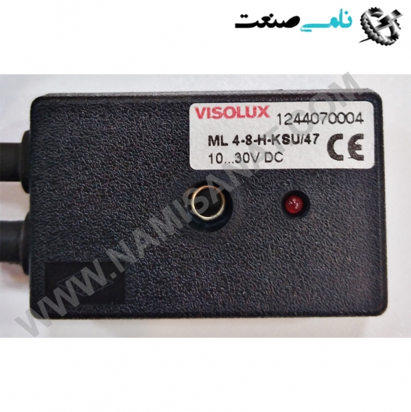 ML 4-8-H-KSU/47, واردات قطعات ,PEPERL FUCHS نامی صنعت,تجهیزات صنعتی,نمایندگی فروش سایر برند ها,نمایندگی فوش ایر برند های ABB,NAMISANAT,IFM,پترو شیمی ,فولاد,شرکت بازرگانی,نامی ,صنعت, سسایر سیستم ها,سیستم ها ,وکانکتور,مانیتور  ind.electronics,الکترونیک صنعتی,Encoders MEASUREMENT ,&INSTRUMENT,اندازه گیری و ابزار دقیق ind.power,برق صنعتی , Induction welding,,جوش القایی, hydraulic-pneumatic,,هیدرولیک ML 4-8-H-KSU,47,ML 4-8-H-KSU,4,ML 4-8-H-KSU,,ML 4-8-H-KSU,ML 4-8-H-KS,ML 4-8-H-KS,ML 4-8-H-K,ML 4-8-H-K,ML 4-8-H-,ML 4-8-,ML 4,ML MEASURMENT&INSTRUMENT,PHOTOELECTRIC,MEMS MASSFLOW SENSOR,SCHNEIDER https:,,www.namisanat.com,per,,https:,,www.namisanat.co اندازه گیری ابزا دقیق,سنسور,فتوالکتریک,سنسور فتوالکتریک,اشنایدر,سنسور نوری,خرید سنسور فتوالکترونیک,سنسور اشنایدر, سنسور نوری پرتو کامل ,سنسور نوری برای شیشعه و مایعات, خرید سنسور فوتو الکتریک صنعت,- سنسور نوری صنعتی سنسور فوتو الکتریک چیست؟ سنسور فوتو الکتریک چیست؟ ما در این مقاله در مورد سه نوع اصلی سنسورهای نوری صحبت می کنیم . پرتو کامل (Through Beam) بازتابی (Reflective) بازتابی پراکنده (Diffuse) سنسور نوری دستگاهی است که از نور برای تشخیص وجود و یا عدم وجود یک جسم استفاده می کند. کاربردهای سنسور فوتو الکتریک سنسورهای نوری را می توان در طیف وسیعی از صنایع مختلف استفاده نمود. به عنوان مثال : از آنها می توان برای تشخیص اجسام  و یا جهت گیری یک شی در خط تولید ، برای شمارش و یا برای توقف درب اتوماتیک پارکینگ در موقع بسته شدن استفاده نمود. سنسورهای فوتو الکتریک چه اجسامی را می توانند تشخیص دهند؟ از آنها برای تشخیص بیشتر مواد فلزی ، پلاستیک و چوب استفاده می شود. سنسور نوری می تواند به بسته به نوع حسگر ، مواد شفاف مانند شیشه ، پلاستیک و مایعات را تشخیص دهند .اصل کار سنسور فوتو الکتریک عملکرد اصلی سنسور فوتوالکتریک این است که سنسور یک پرتو نور را از قسمتی از سنسور به نام امیتر ارسال می کند و این پرتو نور به قسمتی از سنسور که نور را به نام گیرنده جمع آوری می کند ، حرکت می کند. انواع سنسور نوری بسته به نوع سنسور،  نور می تواند مستقیما به گیرنده برسد یا می توان به باز تابنده و یا جسم برخورد کند و سپس به گیرنده بازگردد. عملکرد سنسور نوری پرتو کامل (Through Beam) در این روش سنسور دارای دو قطعه می باشد یک فرستنده و یک گیرنده که در رو به روی هم قرار می گیرند فرستنده ، پرتوی نوری فرستاده و گیرنده آن پرتو را دریافت می کند که اگر جسمی از بین پرتوی فرستنده و گیرنده عبور کند نور قطع شده و سنسور عبور جسم را اعلام می کند. حالت روشن, حالت تاریک ( Light-on,dark-on mode ) بعضی از سنسورهای نوری دارای کلید انتخاب روشن و تاریک هستند که با استفاده از این  کلید می توانیم این حالت را تغییر بدهیم.  با یک مثال ساده در ادامه این دو حالت را مورد بررسی قرار می دهیم. حالت روشن (Light-on) به این گونه است که شما لامپی را تصور کنید که به سنسور نوری ما متصل است و ما کلید تنظیم سنسور را بر روی حالت روشن (Light-on) قرار داده ایم لامپ تا زمانی که شی مورد نظر ما از جلوی سنسور عبور نکرده ، چراغ ما یکسره روشن است و زمانی سنسور نوری شی را می بیند چراغ خاموش می شود و این خاموش بودن لامپ تا زمانی ادامه دارد که شی از جلوی سنسور عبور کند ، که در این  صورت لامپ دوباره به صورت یکسره روشن می شود. حالت تاریک(dark-on) این حالت دقیقا برعکس حالت روشن می باشد ، مانند مثال قبل شما فرض کنید همان لامپ به سنسور نوری متصل است و ما سنسور را در حالت تاریک(dark-on) قرار می دهیم در حالت عادی لامپ ما خاموش می باشد و زمانی که از جلوی سنسور نوری عبور می کند و چشم آن را می بیند لامپ روشن شده و این روشن شدن تا موقعی ادامه دارد که شی در مقابل سنسور قرار دارد وقتی شی از دید سنسور نوری خارج شد لامپ خاموش می شود. سنسور فتو الکتریک یا سنسور نوری، جهت تشخیص فاصله، حضور یا عدم حضور یک جسم مورد استفاده قرار می گیرد. این سنسور از یک فرستنده نوری و یک گیرنده فتوالکتریک، تشکیل شده است که در صنایع بسیاری مورد استفاده قرار می گیرد. هایپر صنعت فامکو سه نوع پر کاربرد این سنسور از لحاظ نوع کاربری به شرح زیر می باشد به مشتریان عزیر ارائه می نماید: سنسور نوری (دو طرفه through beam) سنسور نوری (آینه‌ای retro-reflective) سنسور نوری (یک طرفه Diffuse-reflective) سنسور فتو الکتریک استوانه‌ای اشنایدر الکتریک با قطر 18 میلی متر - خروجی PNP و کانکتور 4 پین سنسور فوتوالکتریک اشنایدر با کد فنی XUB0BPSNM12 سری OsiSense XU دارای سیستم تشخیص چندحالته است. این سنسور با ولتاژ 12 تا 24 ولت DC تغذیه می‌شود. خروجی آن به صورت 1NO یا 1NC و PNP است. طراحی این سنسور 3 سیمه استوانه‌ای با قطر 18 میلی‌متر و جنس بدنه آن برنجی با روکش نیکل است. این محصول مستقیماً روی یک سطح یا براکت نصب می‌شود. این تجهیز اجسام را از فاصله 20 متر تشخیص می‌دهد. روکش نیکل باعث غیر مغناطیسی شدن این سنسور شده و آن را در برابر خوردگی مقاوم کرده و همچنین به آن استحکام می‌بخشد. سنسور XUB مجهز به 3 عدد لامپ LED است که سبز وضعیت تغذیه، زرد وضعیت خروجی و قرمز وضعیت ناپایدار را نشان می‌دهد. درجه حفاظت این قطعه برابر با IP65 و IP67 است بنابراین برای سخت‌ترین محیط‌های صنعتی مناسب است. سنسور فتوالکتریک اشنایدر قادر است در بازه دمای -25 تا +55 درجه سانتی‌گراد به خوبی کار کند. این محصول مجهز به کانکتور استاندارد M12 است که با کابل‌های موجود در بازار سازگاری دارد. سنسور XUB مجهز به عایق مضاعف بوده که سیستم را در برابر شوک الکتریکی محافظت می‌کند. این قطعه دارای گواهینامه‌های CSA و UL است. سنسورهای فتوالکتریک (نوری) سنسورهای فتوالکترونیک اشنایدر نوع دیگری از ابزارهای تشخیص موقعیت هستند. این سنسور از پرتوی نور مدوله شده استفاده می‌کند. این پرتو توسط شیء، منعکس شده و یا قطع می‌گردد. شاید کاربرد این سنسورها در تشخیص حضور افراد در مغازه ها دیده باشید. این سنسور شامل منبع انتشار نور، یک گیرنده برای کشف نور ارسالی و مدارات الکترونیکی برای تقویت سیگنال کشف شده جهت راه اندازی مدارات کنترلی است.   از کاربردهای حسگر نوری می‌توان به سنجش ارتفاع، عمل شمارش به صورت تک سنسوری (روش انعکاس) و دو سنسوری اشاره کرد.