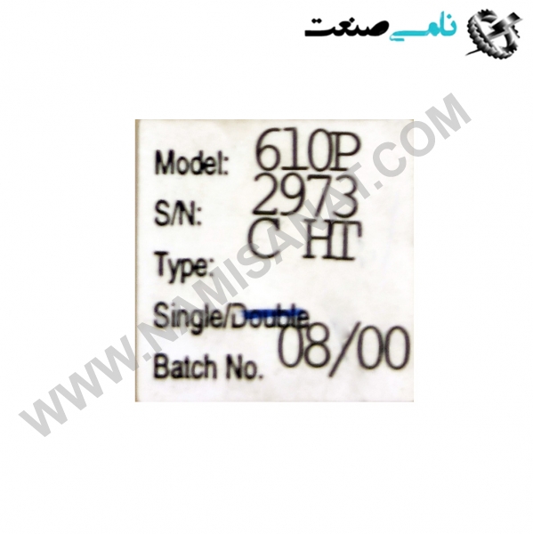 610P, واردات قطعات ,PEPERL FUCHS نامی صنعت,تجهیزات صنعتی,نمایندگی فروش سایر برند ها,نمایندگی فوش ایر برند های ABB,NAMISANAT,IFM,پترو شیمی ,فولاد,شرکت بازرگانی,نامی ,صنعت, سایر سیستم ها,سیستم ها ,وکانکتور,مانیتور  ind.electronics,الکترونیک صنعتی,Encoders MEASUREMENT ,&INSTRUMENT,اندازه گیری و ابزار دقیق ind.power,برق صنعتی , Induction welding,,جوش القایی, hydraulic-pneumatic,هیدرولیک 610P,610,61 MEASURMENT&INSTRUMENT,GERMANY,HENGEBACH,TEMPERATURE,SENSOR,Compact resistance thermometer,RTD,Resistance Thermometer https:,,www.namisanat.com,per,,https:,,www.namisanat.co دماسنج مقاومتی فشرده,سنسور,سنسور دما,ابزار دقیق,اندازه گیری,اندازه گیری و ابزار دقیق,هنگباخ,سنسور,دما سنج,مقاومتی,فشرده,دما سنج مقاومتی,ترمومتر,ترانسیمتر پیچی,ترانسیمتر دما دماسنج مقاومتی فشرده، یا RTD (Resistance Temperature Detector) فشرده، نوعی دماسنج است که بر اساس تغییر مقاومت الکتریکی یک فلز با تغییر دما کار می‌کند. در این دماسنج‌ها، مقاومت الکتریکی یک سیم فلزی با تغییر دما تغییر می‌کند و با اندازه‌گیری این تغییر، می‌توان دما را تعیین کرد. دماسنج‌های مقاومتی فشرده، معمولاً از فلزاتی مانند پلاتین استفاده می‌کنند و به دلیل دقت بالا، پایداری و قابلیت تکرارپذیری در اندازه‌گیری دما، در صنایع مختلف کاربرد دارند.  ویژگی‌ها و مزایا: دقت بالا: دماسنج‌های مقاومتی فشرده، دقت بالایی در اندازه‌گیری دما دارند.  پایداری: این دماسنج‌ها در برابر تغییرات محیطی و نویزهای الکترومغناطیسی پایدار هستند.  قابلیت تکرارپذیری: اندازه گیری‌ها با دماسنج‌های مقاومتی فشرده قابل تکرار هستند.  محدوده دمایی وسیع: این دماسنج‌ها می‌توانند دماهای وسیعی را اندازه‌گیری کنند.  ساختار فشرده: ساختار فشرده آنها باعث می‌شود که به راحتی در فضای محدود نصب شوند.  مقاوم در برابر ارتعاش: دماسنج‌های مقاومتی فشرده معمولاً در برابر ارتعاش مقاوم هستند.  کاربرد در صنایع مختلف: این دماسنج‌ها در صنایع مختلفی مانند صنایع شیمیایی، پتروشیمی، انرژی و … استفاده می‌شوند.  کاربردها: صنایع مختلف: در صنایع مختلفی مانند صنایع شیمیایی، پتروشیمی، انرژی و … برای اندازه‌گیری دما استفاده می‌شوند.  آزمایشگاه‌ها: در آزمایشگاه‌ها برای اندازه‌گیری دقیق دما استفاده می‌شوند.  سیستم‌های کنترل: در سیستم‌های کنترل صنعتی برای اندازه‌گیری و تنظیم دما استفاده می‌شوند.  نحوه عملکرد: دماسنج‌های مقاومتی فشرده بر اساس اصل تغییر مقاومت الکتریکی یک سیم فلزی با تغییر دما کار می‌کنند. با افزایش دما، مقاومت سیم افزایش می‌یابد و با کاهش دما، مقاومت سیم کاهش می‌یابد. این تغییر مقاومت توسط یک مدار پل وتستون (Wheatstone bridge) اندازه‌گیری می‌شود و بر اساس آن، دما محاسبه می‌شود.  نکات مهم: نوع فلز: نوع فلز استفاده شده در دماسنج مقاومتی فشرده، بر دقت و محدوده دمایی آن تأثیر می‌گذارد. پلاتین، معمولاً برای دقت بالا و محدوده دمایی وسیع استفاده می‌شود.  تعداد سیم‌ها: دماسنج‌های مقاومتی فشرده می‌توانند 2، 3 یا 4 سیم داشته باشند. دماسنج‌های 3 و 4 سیمه، دقت اندازه‌گیری بیشتری دارند.  جبران اتصال سرد: در برخی از دماسنج‌های مقاومتی فشرده، نیاز به جبران اتصال سرد وجود دارد، که این امر باعث افزایش دقت اندازه‌گیری می‌شود.  در مجموع، دماسنج‌های مقاومتی فشرده، ابزاری دقیق و قابل اعتماد برای اندازه‌گیری دما هستند که در صنایع مختلف کاربرد دارند. ترمومتر  یک پراب حرارتی ساخت جومو آلمان است که در طیف وسیعی در صنعت از جمله مهمترین آن ها صنعت غذا و دارو و بطور کلی صنایع بهداشتی است. به ویژه برای کاربردهای بهداشتی در صنایع غذایی و دارویی. این شامل یک لوله محافظ با یک سنسور دمای یکپارچه، یک اتصال فرآیند و یک فرستنده متصل است