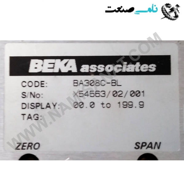 BA308C-BL, واردات قطعات ,PEPERL FUCHS نامی صنعت,تجهیزات صنعتی,نمایندگی فروش سایر برند ها,نمایندگی فوش ایر برند های ABB,NAMISANAT,IFM,پترو شیمی ,فولاد,شرکت بازرگانی,نامی ,صنعت, سسایر سیستم ها,سیستم ها ,وکانکتور,مانیتور  ind.electronics,الکترونیک صنعتی,Encoders MEASUREMENT ,&INSTRUMENT,اندازه گیری و ابزار دقیق ind.power,برق صنعتی , Induction welding,,جوش القایی, hydraulic-pneumatic,,هیدرولیک   BA308C-BL,BA308C-B,BA308C-,BA308C,BA308,BA30,BA30,BA3, BEKA,IND.AUTOMATION, trinsically safe,loop-powered,analogue bargraph and digital indicator,Externally,powered,pulse input,rate totaliser,monitoring and control systems,NAMISANAT.CO,https:,https:,,www.namisanat.com,per,بکا,اتوماسیون صنعتی,نشانگر دیجیتال,ورودی پالس,مجموع کننده, نرخ,نظارتگر و کنترلگر  توتالایزر توتالایزر موجود در فلومتر چرخ پارویی داده‌های جریان را جمع‌آوری می‌کند و به کاربران کمک می‌کند مصرف کلی آب یا مصرف مایعات را ردیابی کنند. این به طور دقیق داده های بلندمدت را جمع می کند و آن را برای مدیریت منابع آب، نظارت بر فرآیندهای صنعتی و محاسبه هزینه مفید می کند. استفاده از توتالایزر با جلوگیری از استفاده بیش از حد یا کمبود منابع سیال، کارایی عملیاتی را بهبود می بخشد.  توتالایزر چیست؟ توتالایزر (Totalizer) یک دستگاه یا ابزار محاسباتی است که برای جمع‌آوری و نمایش داده‌های تجمیعی به کار می‌رود. این دستگاه‌ها اغلب در صنایع مختلف از جمله نفت و گاز، آب و فاضلاب، انرژی، و تولیدات صنعتی استفاده می‌شوند. توتالایزرها برای اندازه‌گیری کل مقادیر، مانند حجم جریان، انرژی مصرفی، یا نرخ تولید به کار می‌روند و در بسیاری از موارد، اطلاعات مهمی برای مدیریت عملیات و بهینه‌سازی عملکرد ارائه می‌دهند.  به طور کلی، “Totalizer” برای شمارش مقدار کل مواد (مانند سیال) در جریان استفاده می شود. در زندگی روزمره تا حدودی با کاربرد «توتالایزر» مواجه می شویم. مثلا وقتی برای سوخت گیری به پمپ بنزین می رویم، «توتالایزر» کلید پرداخت خواهد بود. با برداشتن تفنگ سوخت و چرخاندن سوئیچ به سمت بالا، گیج بنزین به صفر می رسد. پس از سوخت گیری، تفنگ سوخت را آویزان می کنیم و سوئیچ را به سمت پایین می کشیم، سنج بنزین نشان می دهد که چند گالن بنزینی که سوخت گرفته ایم، بر اساس این مقدار گالن، صورتحساب پرداخت می شود. «چند گالن سوخت می شود» به اصطلاح «توتالایزر» است. در این سناریو سرعت اهمیت کمتری دارد و «مبلغ کل» رابطه مستقیم تری با ما دارد. علاوه بر این کنتورهای آب و گاز و برق که هر ماه می خوانید نیز توتالایزر هستند که از همین روش برای محاسبه میزان شارژ استفاده می کنند. “توتالایزر” در فلومتر به عملکرد انباشته جریان اشاره دارد. جریان تجمعی را می توان برای کنترل جریان داروی مایع، فاضلاب، مواد غذایی خام و غیره که در طول خطوط لوله خاص حمل می شود، به منظور کنترل هزینه استفاده کرد. دوز دقیق مایع همچنین می تواند واکنش های شیمیایی پردازش را کنترل کند. اطمینان از سازگاری فرمول‌های تولیدی برای مواد غذایی، دارویی و غیره. به‌علاوه، برخی از فلومترهای الکترونیکی موجود در بازار عملکرد دسترسی به داده‌های جریان انباشته شده را در یک بازه زمانی مشخص دارند.  انواع توتالایزرها توتالایزرها بر اساس نوع کاربرد و طراحی خود، به دسته‌های مختلفی تقسیم می‌شوند:  1. توتالایزر مکانیکی  این نوع توتالایزرها از چرخ‌دنده‌ها و مکانیزم‌های فیزیکی برای محاسبه و نمایش مجموع مقادیر استفاده می‌کنند. • مزایا: • دوام بالا • عملکرد بدون نیاز به برق • معایب: • دقت کمتر در مقایسه با مدل‌های الکترونیکی • محدودیت در کاربردهای پیچیده  2. توتالایزر الکترونیکی  این نوع از سنسورها و پردازشگرهای دیجیتال برای ثبت داده‌ها استفاده می‌کند و قادر است داده‌ها را به‌صورت دقیق‌تر و با قابلیت پردازش بیشتری ارائه دهد. • مزایا: • دقت بالا • قابلیت اتصال به سیستم‌های اتوماسیون • توانایی ثبت و ارسال داده‌ها به‌صورت بلادرنگ • معایب: • نیاز به منبع تغذیه • حساسیت به شرایط محیطی مانند دما و رطوبت  3. توتالایزر حجمی  این نوع، حجم کلی مایعات، گازها یا مواد دیگر را محاسبه می‌کند. معمولاً در صنایعی مانند نفت و گاز و سیستم‌های آبیاری استفاده می‌شود. • کاربردها: اندازه‌گیری جریان حجمی آب یا نفت.  4. توتالایزر انرژی  این دستگاه‌ها برای اندازه‌گیری کل انرژی مصرفی یا تولیدشده در سیستم‌های حرارتی یا الکتریکی استفاده می‌شوند. • کاربردها: صنایع تولید انرژی و گرمایش.  5. توتالایزر زمان  برای ثبت و نمایش زمان کل کارکرد یک دستگاه یا ماشین استفاده می‌شود. • کاربردها: تعمیر و نگهداری ماشین‌آلات.  6. توتالایزر پالس  این نوع تعداد کل پالس‌های ورودی از یک سنسور یا دستگاه دیگر را ثبت می‌کند. • کاربردها: شمارش پالس‌های سیگنال از جریان‌سنج‌ها یا کنتورهای مصرف.      سه شاخص رایج نظارت بر فلومترها: 1) جریان تجمعی: واحد زمان ثابت است و حجم سیال در هر واحد زمان جریان دارد. به عنوان مثال، اگر 50 لیتر فاضلاب در دقیقه تخلیه شود، جریان آنی 50 لیتر در دقیقه است. دیگر اینکه اگر فاضلاب با دبی آنی 50 لیتر در دقیقه تخلیه شود، با فرض اینکه دبی اصلا تغییر نمی کند و زمان تخلیه به مدت هشت ساعت در روز ثابت است، تخلیه تجمعی فاضلاب می تواند 24000 باشد. لیتر در روز  2) جریان لحظه ای: LPM مخفف لیتر در دقیقه است که در یک نقطه زمانی خاص (مانند میکروثانیه یا میلی ثانیه) اندازه گیری می شود. با این حال، این داده ها تنها در صورتی قابل اجرا هستند که سرعت جریان لحظه ای برای یک دقیقه و همچنین تحت شرایط قطر لوله ثابت حفظ شود. در واقع، دبی آنی می تواند در یک دوره زمانی کم یا زیاد باشد و پس از مدتی، دبی تجمعی اندازه گیری شده با دبی لحظه ای سازگار نخواهد بود. بنابراین، تعداد دبی‌های لحظه‌ای در نهایت بر نرخ جریان تجمعی تأثیر نمی‌گذارد. به عنوان مثال: در یک دوره پایش جریان در ده دقیقه، دبی لحظه ای اندازه گیری شده در یک میلی ثانیه 60 LPM و دبی لحظه ای در میلی ثانیه دیگر 40 LPM است، اما پس از ده دقیقه، دبی تجمعی 50 LPM است.  3) سرعت جریان: سرعت جریان سیال در یک مقطع در واحد زمان را نرخ جریان می گویند که معمولاً برای نظارت بر کمیت فیزیکی تغییرات جریان مایع یا گاز استفاده می شود.   کاربران چگونه داده های توتالایزر “Totalizer” را بدست می آورند؟ 1) ضبط دستی، استفاده از عملکرد ضبط 14 روزه آسان تر است. پرسنل در محل، جریان تجمعی رفت و برگشت را در محل نصب فلومتر در زمان و فرکانس معین نظارت و ثبت می کنند. اگر محل نصب فلومتر دور باشد، هزینه های زمان و مدیریت افزایش می یابد. فلومتر چرخ LORRIC Paddle حافظه جریان تجمعی 14 روزه را فراهم می کند، بنابراین پرسنل نیازی به سفر مکرر در هر روز ندارند، که می تواند هزینه های مدیریت و زمان را تا حد زیادی کاهش دهد.  2) دبی سنج چرخ LORRIC AxleSense با “انباشت روزانه حجم جریان مثبت,منفی,خالص در 14 روز گذشته.” در زیرساخت تاسیسات غیر فرآیندی، عموما PLC برای نظارت بر سیستم وجود ندارد. فلومتر چرخ دستی LORRIC AxleSense جمع آوری داده های پایش جریان زیر را ارائه می دهد: حجم جریان مثبت,منفی,خالص، می توانید یکی از آنها را به عنوان داده های تاریخی برای 14 روز گذشته تنظیم کنید (داده ها می توانند حداکثر 10 رقم را نمایش دهند). در عین حال، به دلیل مجهز بودن به باتری پشتیبان، حتی اگر دستگاه به طور موقت خاموش باشد، می توان داده ها را دست نخورده نگه داشت.  3) انتقال داده ها از طریق سیگنال های الکترونیکی روش‌های ثبت دستی داده‌ها به تجهیزات اضافی یا سیستم کنترل مرکزی نیاز ندارند، که قابلیت اطمینان در زمان واقعی را ارائه می‌کنند (اگرچه می‌توان از لاگرهای خارجی برای محاسبات پیچیده‌تر استفاده کرد). با این حال، نمایشگرهای فلومتر معمولی ممکن است به دلیل هزینه، اندازه، ملاحظات طراحی، یا دسترسی به نقاط نصب سخت و شرایط نوری ضعیف، چالش برانگیز باشند و چالش‌های عملیاتی را برای کارکنان در محل ایجاد کنند.  در محیط‌های عملیاتی بزرگ‌تر و پیچیده‌تر، داده‌های همه دستگاه‌ها توسط دستگاه‌های خارجی مانند کنترل‌کننده‌های منطقی قابل برنامه‌ریزی (PLC) هماهنگ و ثبت می‌شوند. به طور معمول، روش های ارتباط سیمی مانند RS485، 4-20 میلی آمپر یا سیگنال های سوئیچ برای اتصال دستگاه های جداگانه با PLC استفاده می شود. این تنظیم به تجهیزات ارتباطی خاصی برای هر دستگاه نیاز دارد.  پروتکل ارتباطی 1) 4-20 میلی آمپر فلومترهای چرخ دستی LORRIC که معمولاً برای داده های جریان آنی استفاده می شود، می توانند برای خروجی داده های جریان تجمعی نیز تنظیم شوند. استفاده از یک خط اختصاصی داده های قابل اعتماد و سریع را با حداقل تاخیر تضمین می کند، مناسب برای برنامه های کنترل خودکار که نیاز به زمان پاسخگویی سریع دارند. به عنوان مثال، در کنترل خودکار، جایی که الزامات تاخیر ممکن است به کمتر از یک هزارم ثانیه برسد، انتقال 4-20 میلی آمپر ایده آل است. با این حال، دقت داده ها به تنظیم صحیح محدوده 4-20 میلی آمپر با توجه به اندازه جریان و محدوده های از پیش تنظیم شده بستگی دارد. اگر خروجی به 20 میلی آمپر برسد، برای ادامه جمع‌آوری داده‌ها باید به‌صورت دستی ریست شود و در نتیجه تعداد کاربران کمتری برای این روش وجود دارد. با این وجود، به عنوان بازخورد برای سیگنال های جریان تجمعی عمل می کند.  2) RS485 این خط انتقال یک به چند تاخیر جمع آوری داده های طولانی تری دارد اما متنوع ترین اطلاعات و انتقال از راه دور را ارائه می دهد. RS485 که یک اتصال یک به چند است، برای جمع‌آوری داده‌ها بدون نیاز به زمان‌بندی فوری مناسب است. می تواند مستقیماً داده های مختلف را از فلومترهای تجمعی برای کاربردهای بعدی جمع آوری کند. مهندسان PLC باید برنامه های اضافی را برای رمزگشایی محتوای ارتباطی مطابق با کتابچه راهنمای فلومتر بنویسند.  3) سیگنال سوئیچ ساده‌ترین روش از تنظیمات داخلی برای هشدارهای حد بالا و پایین استفاده می‌کند تا نظارت کند که آیا مقدار تجمعی از حد فراتر می‌رود یا خیر. با تنظیم “داده بیشتر از حد بالایی متناظر جریان خروجی آنالوگ” و “داده کمتر از حد پایینی مربوطه”، می توان نظارت کرد که آیا “نرخ جریان لحظه ای” در پارامترهای عادی است اما نمی تواند خود داده را ضبط کند. به عنوان مثال، اگر کاربران بخواهند سرعت تزریق و مقدار یک ماده شیمیایی خاص را با سرعت جریان آنی 60 لیتر در ثانیه کنترل کنند، می توانند حد بالایی را روی 62 و حد پایینی را روی 61 تنظیم کنند. هشدارها برای تجاوز یا کوتاهی به این اطمینان کمک می کند. سرعت جریان شیمیایی به درستی کنترل می شود. فلومترهای مکانیکی با نشانگرها یا حلقه‌های مغناطیسی می‌توانند سیگنال‌های سوئیچ را تنها بر اساس این تنظیمات حدی ارسال کنند و وضعیت نظارت جریان فعلی را تأیید کنند. برای داده‌های جریان تجمعی بلادرنگ از طریق سیگنال‌های سوئیچ، تغییر خروجی به سیگنال پالس و اتصال به PLC یا شمارنده می‌تواند نتایج فوری ارائه دهد.