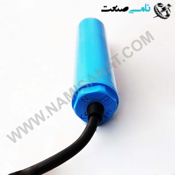 FTS20, واردات قطعات ,PEPERL FUCHS نامی صنعت,تجهیزات صنعتی,نمایندگی فروش سایر برند ها,نمایندگی فوش ایر برند های ABB,NAMISANAT,IFM,پترو شیمی ,فولاد,شرکت بازرگانی,نامی ,صنعت, سسایر سیستم ها,سیستم ها ,وکانکتور,مانیتور  ind.electronics,الکترونیک صنعتی,Encoders MEASUREMENT ,&INSTRUMENT,اندازه گیری و ابزار دقیق ind.power,برق صنعتی , Induction welding,,جوش القایی, hydraulic-pneumatic,,هیدرولیک   FTS20,FTS2,FTS, ENDRESS+HAUSER,Liquifloat,FLOAT SWITCH,For point level detection in liquids,MEASUREMENT & INSTRUMENT,Float switch Liquifloat FTS20 For point level detection in liquids,NAMISANAT.CO,https:,https:,,www.namisanat.com,per,,https:,,www.endress.com,en,field-instruments-overview,level-measurement,Float-switch-Liquifloat-FTS20 ,مایع شناور,سوئیچ شناور Liquifloat FTS20 برای تشخیص نقطه‌ای سطح مایعات,ندازه گیری و ابزار دقیق,سوییچ شناور اندرس,مایع شناور اندرس,سوییچ اندرس هاوزر,سوییچ سطح سنج اندرس هاوزر,سوییچ سطح شناور اندرس,سوییچ سطح اندرس,ایندرس هاوزر,اندرس هاوزر,سوییچ شناور  FTS20 یک سوئیچ شناور از شرکت اندرس هاوزر (Endress+Hauser) است که برای تشخیص سطح مایعات در مخازن و محیط‌های مختلف استفاده می‌شود. این سوئیچ با طراحی ساده و انعطاف‌پذیری در مواد ساخت، برای کاربردهای مختلف از جمله تصفیه‌خانه‌ها، مخازن صنعتی و محیط‌های خطرناک مناسب است. FTS20 یک راه حل مقرون‌به‌صرفه برای تشخیص سطح نقطه در مایعات است و با قابلیت اطمینان بالا، امنیت و دقت بیشتری را در کنترل سطح مایعات فراهم می‌کند.   ویژگی‌ها و مزایا: تشخیص سطح دقیق: سوئیچ FTS20 با استفاده از مکانیزم شناور، به تغییرات سطح مایع پاسخ می‌دهد و تشخیص دقیق و مطمئنی از سطح مایع را ارائه می‌دهد.  قابلیت استفاده در محیط‌های مختلف: این سوئیچ برای طیف وسیعی از مایعات، از جمله مایعات خورنده و تهاجمی، مناسب است و می‌تواند در محیط‌های صنعتی مختلف مورد استفاده قرار گیرد.  ساختار مقاوم: FTS20 از مواد باکیفیت ساخته شده است که دوام و قابلیت اطمینان بالایی را در محیط‌های سخت تضمین می‌کند.  نصب و استفاده آسان: این سوئیچ با طراحی ساده خود، نصب و استفاده آسانی دارد.  ایمنی بالا: FTS20 دارای گواهینامه‌های ایمنی مختلف است و برای استفاده در محیط‌های خطرناک مناسب است.  مقرون‌به‌صرفه بودن: این سوئیچ یک راه حل اقتصادی برای تشخیص سطح مایعات است.  کاربردها: کنترل سطح مایعات در مخازن: FTS20 می‌تواند به عنوان یک سنسور برای کنترل سطح مایعات در مخازن و جلوگیری از سرریز یا خالی شدن بیش از حد مخازن استفاده شود.  محافظت از پمپ‌ها: این سوئیچ می‌تواند به عنوان یک محافظ برای پمپ‌ها عمل کند و از آسیب دیدن پمپ‌ها در اثر کارکرد در سطح پایین مایعات جلوگیری کند.  نظارت بر سطح مایعات در کانال‌های باز: FTS20 برای نظارت بر سطح مایعات در کانال‌های باز و جلوگیری از سرریز نیز قابل استفاده است.  صنایع مختلف: این سوئیچ در صنایع مختلفی از جمله تصفیه‌خانه‌ها، صنایع شیمیایی، پتروشیمی و غیره کاربرد دارد.  سوئیچ سطح شناور اندرس هاوزر مدل FTS 20 تجهیز، لول سطح شناور اندرس هاوزر مدل FTS20 دارای ظرفیت سوئیچینگ 250 ولت AC یا 150 ولت DC میباشد. این تجهیز با خروجی رله یک سوئیچ شناور برای تشخیص ساده سطوح حد در مایعات با محدوده فشار فرآیند حداکثر 3 بار میباشد. از Float Switch در مخازن و کشتی ها همچنین در کانال های باز به عنوان محافظ سرریز یا محافظ پمپ استفاده میشود. این محصول برای مایعات روغنی یا تهاجمی مناسب است و از طریق یک کابل PUR3 هسته ای به طول 5 متر وصل میشود. به علاوه دارای درجه حفاظت در برابر نفوذ IP 68 نیز می‌باشد.  همچنین بحوانید : کالیبراسیون تجهیزات فشار  سنسور، سطح مایع داخل مخازن را در نقطه‌ای که در آن نصب شده است,تشخیص می‌دهد و با استفاده از سیگنال ON,OFF زمانی که به سطح پر شوندگی،تخلیه یا موارد دیگر تعریف شده در پروژه برسد،نشان می‌دهد. از آنجا که آنها در نقطه‌ای از مخزن ثابت می‌شوند، سوئیچ‌های سطح تحت تأثیر امواج و ارتعاشات قرار نمی‌گیرند. در مقایسه با سایر انواع سطح‌ سنج‌ها مانند شناورهای سطح قدیمی، قابلیت اطمینان و تکرارپذیری بهتری را تضمین می‌کنند. همچنین طول FORK این تجهیز 100mm می‌باشد.سوئیچ سطح FTS20 یک ابزار دقیق، قابل اعتماد و اقتصادی برای تشخیص سطح نقطه‌ای در مایعات مختلف است. این سوئیچ برای استفاده در مخازن و ظروف صنعتی طراحی شده و به عنوان محافظ پمپ یا هشداردهنده سطح در سیستم‌های باز، مانند تصفیه‌خانه‌های فاضلاب، بسیار کاربردی است.  ویژگی‌های سطح سنج FTS 20 عملکرد در شرایط متنوع مناسب برای مایعات مختلف، از جمله مایعات روغنی و خورنده. دمای عملیاتی: از -20°C تا +85°C (معادل -4°F تا +185°F). تحمل فشار تا +3 بار (43.5 psi).  گزینه‌های متنوع مواد ساخت استفاده از مواد مختلف مانند PP، PVC، PUR، و CSM برای سنسور و کابل، که امکان استفاده در محیط‌های تهاجمی و خطرناک را فراهم می‌کند.  امنیت بالا دارای گواهینامه‌های بین‌المللی حفاظت انفجار برای مناطق خطرناک (Zone 1). اتصال الکتریکی به سیگنال NAMUR برای محیط‌های حساس و یا کانتکت سوئیچ AC,DC برای کاربردهای استاندارد.  طراحی کوچک و نصب آسان قطر کوچک برای نصب ساده با استفاده از رزوه G 1 A.  کاربردهای سوئیچ سطح FTS20 محافظت از پمپ‌ها جلوگیری از آسیب به پمپ‌ها در صورت کمبود یا افزایش بیش از حد مایعات.  کنترل سطح در مخازن و ظروف استفاده به عنوان سیستم هشداردهنده سطح برای جلوگیری از سرریز یا کمبود سطح مایعات.  صنایع فاضلاب و تصفیه‌خانه‌ها کاربرد در سیستم‌های باز مانند تصفیه‌خانه‌های فاضلاب به عنوان یک هشداردهنده مؤثر.  مایعات خاص مناسب برای مایعات روغنی، خورنده و حتی در مناطق خطرناک به لطف مقاومت بالای مواد ساخت و گواهینامه‌های ایمنی.  مزایای سوئیچ سطح FTS20 قیمت اقتصادی و عملکرد قابل اعتماد راهکاری مقرون به صرفه برای تشخیص سطح نقطه‌ای مایعات.  ایمنی بالا امکان استفاده در محیط‌های خطرناک با گواهینامه‌های بین‌المللی.  انعطاف‌پذیری در مواد ساخت انتخاب مواد مختلف برای کاربردهای متنوع و شرایط محیطی سخت.  نصب آسان و سریع طراحی کوچک و کاربرپسند که امکان نصب ساده را فراهم می‌کند.  خرید سوئیچ سطح FTS20 سوئیچ سطح FTS 20 با طراحی ساده، انعطاف‌پذیری در مواد ساخت و گواهینامه‌های ایمنی، انتخابی مناسب برای صنایع مختلف از جمله تصفیه‌خانه‌ها، مخازن صنعتی و محیط‌های خطرناک است. این محصول با قابلیت اطمینان بالا، نیازهای صنایع مختلف را برآورده کرده و امنیت و دقت بیشتری را در کنترل سطح مایعات فراهم می‌کند.  سنسورهای سطح سنسورهای سطح دو روش متفاوت ارائه می‌دهند. در روش اول، نتایج را می‌توان به طور مستقیم با استفاده از یک ترانسمیتر اندازه‌گیری در سنسور سطح پر شوندگی خواند. از سوی دیگر، سیگنال‌های حسگرها را می‌توان از طریق رابط BUS به سیستم‌های خروجی مختلف منتقل کرد و در آنجا بازیابی کرد. این سیستم اندازه‌گیری سطح‌ پیوسته‌ مزیت بزرگی دارد. به این ترتیب، تغییرات مرتبط با ایمنی در سطح را می‌توان با سرعت بیشتری تعیین کرد و می‌توان بر اساس آن واکنش نشان داد.  در مایعات برای مدارهای خنک کننده، اغلب اندازه‌گیری سطح‌ پیوسته‌ استفاده می‌شود. در ظروف در‌ بسته‌، هم سطح و هم فشار نقش مهمی دارند. با استفاده از اندازه‌گیری سطح جامع و کنترل فشار، می‌توان به سرعت اطلاعات قابل اعتمادی در مورد سیستم و وضعیت آن بدست آورد. یک نشانگر سطح مناسب یا یک سنسور سطح معرفی‌ شده‌ نه تنها می‌تواند این داده‌ها را انتقال دهد بلکه می‌تواند آن را مستقیماً در محیط کار نمایش دهد