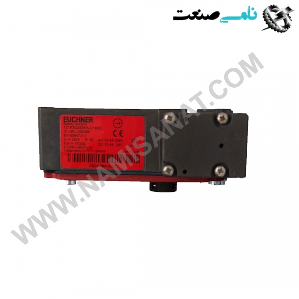 TZ1RE024BHA-C1903, واردات قطعات ,PEPERL FUCHS نامی صنعت,تجهیزات صنعتی,نمایندگی فروش سایر برند ها,نمایندگی فوش ایر برند های ABB,NAMISANAT,IFM,پترو شیمی ,فولاد,شرکت بازرگانی,نامی ,صنعت, سسایر سیستم ها,سیستم ها ,وکانکتور,مانیتور  ind.electronics,الکترونیک صنعتی,Encoders MEASUREMENT ,&INSTRUMENT,اندازه گیری و ابزار دقیق ind.power,برق صنعتی , Induction welding,,جوش القایی, hydraulic-pneumatic,,هیدرولیک  TZ1RE024BHA-C1903,TZ1RE024BHA-C19,TZ1RE024BHA-C1,TZ1RE024BHA-C,TZ1RE024BHA,TZ1RE024BH,TZ1RE024B,TZ1RE024,TZ1RE02,TZ1RE0,TZ1RE,TZ1R,TZ1, MICRO,MICPSWITCH,SWITCHS,EUCHNER,SAFETY SWITH,IND.POWER,E+H,IND.AUTOMATION,FLOWMETE,BOARD,BOARD E+H,ENDRESS+HAUSER,NAMISANAT.CO,https:,,www.namisanat.com,per, میکروسویچ,میکروسوییچ,برق صنعتی,اینچر,سوییچ,میکرو,فلومتر,  میکروسوئیچ در واقع کلیدی است که با فشار فیزیکی بسیار کوچکی تحریک می‌شود، استفاده از میکروسوییچ‌ها به علت هزینه پایین و عمر مفید بالا بسیار رایج است. این کلید ها ساده‌ترین قطعه برای مشخص کردن موقعیت اجسام متحرک هستند. این قطعه به صورت مکانیکی، برگشت پذیر و بدون نیاز به تغذیه بوده و در مسیر حرکت تجهیزات نصب می‌شود ساده‌ترین قطعه برای مشخص کردن موقعیت اجسام متحرک، میکروسوئیچ است. این کلید‌ها ساده‌ترین قطعه برای مشخص کردن موقعیت اجسام متحرک هستند. این قطعه به صورت مکانیکی، برگشت پذیر و بدون نیاز به تغذیه بوده و در مسیر حرکت تجهیزات نصب می‌شود.  میکروسوئیچ در واقع کلیدی است که با فشار فیزیکی بسیار کوچکی تحریک می‌شود، استفاده از میکروسوییچ‌ها به علت هزینه پایین و عمر مفید بالا بسیار رایج است. این کلید ها ساده‌ترین قطعه برای مشخص کردن موقعیت اجسام متحرک هستند. این قطعه به صورت مکانیکی، برگشت پذیر و بدون نیاز به تغذیه بوده و در مسیر حرکت تجهیزات نصب می‌شود.  میکروسوییچ‌ها از دیگر ابزار‌های کلیدزنی در جابجایی‌های کوچک محرک می‌باشند که فارغ از سرعت محرک باعث جابجایی به ‌نسبت زیاد کنتاکت‌های الکتریکی میکروسوییچ خواهند شد که سرعت زیادی دارد. بیشتر طراحی‌های موفق از پدیده پسماند نیز بهره می‌برند، بدین معنی که حرکت کوچک محرک در جهت معکوس برای بازگرداندن کنتاکت‌ها به حالت اولیه کافی نخواهد بود و محرک باید به اندازه قابل توجهی در جهت عکس حرکت کند.  یک میکروسوئیچ (micro switch) که گاهی اوقات “کلید مینیاتور سریع (فنری)” نامیده میشود، یک نوع کلید با اتصال آنی و لحظه ای است که بطور گسترده در ابزار خودرو، صنعت و پزشکی بعنوان سنسور استفاده می شود. این سوئیچ به دلیل نام کمپانی Micro ، اولین شرکت سازنده ی این نوع کلید بصورت تجاری؛ “میکرو” نام گرفت. محرک این سوئیچ ها اغلب دارای یک چرخ محوری در بالای یک دکمه ی فشاری است. این سوئیچ بطور گسترده ای در برنامه های سیستم کنترل از قبیل اتصالات سوئیچ های ایمنی در آسانسورها، دستگاه های فروش و غیره استفاده می شود.  کاربرد میکروسوئیچ ازجمله کاربرد میکروسوئیچ در تابلو‌های کنترل به ویژه مدار فرمان است که عمل قطع و وصل جریان الکتریکی مدار را کنترل می‌کند. میکروسوئیچ معمولا یک مکانیسم فنری دارد که به سرعت عملکرد آن کمک می‌کند و با کوچک‌ترین ضربه یا تحریک شاسی، عمل مکانیکی مورد نیاز برای تغییر وضعیت کنتاکت‌ها را انجام خواهد شد. ولتاژ و جریان کار و طراحی بازوی (شاسی) میکروسوئیچ‌ها متناسب با کاربرد متفاوت خواهد بود. از جمله کاربرد های دیگر میکروسوئیچ‌ می توان به موارد زیر اشاره کرد:  • کنترل ایمنی آسانسور‌ها و بالابر‌ها  • شمارش قطعات عبوری  • اتوموبیل سازی  • تشخیص انسداد در خط تولید  • کنترل نوار نقاله در کارخانه‌ها  • رباتیک و برد‌های مختلف ساختار و اجزای داخلی میکروسوئیچ ساختار داخلی میکروسوئیچ‌ دقیقاً مثل یک پوش باتن دوبل است و معمولاً یک کنتاک NO (در حالت عادی باز) و یک کنتاکت NC (در حالت عادی بسته) دارند. میکروسوئیچ دارای یک قسمت متحرک، تعدادی پلاتین، فنر و یک قاب برای محافظت از اجزای داخلی و ایجاد شرایط نصب می‌باشد.  اجزا اصلی میکروسوئیچ اهرم هر میکروسوئیچ یک شاسی دارد که جسم یا به عبارتی هدف با این شاسی برخورد می‌کند وکنتاکت‌ها تغییر وضعیت خواهند داد.  عملگر این بخش به اهرم متصل است و حرکت خطی، عمودی و یا دورانی اهرم را به تغییر وضعیت در کنتاکت‌ها تبدیل می‌کند.  بدنه سوئیچ شامل کنتاکت می‌باشد و حالت آن توسط عملگر کنترل می‌شود.  پایانه‌های الکتریکی پایانه‌ها به کنتاکت‌های سوئیچ متصل شده اند و سیم‌ها را از طریق پیچ‌های پایانه به سوئیچ متصل می‌کنند.  انواع میکروسوئیچ در دو دسته اهرمی و پیستونی دسته بندی می‌شوند.  محرک‌های پرکاربرد پیستون فشاری پین فشاری بازوی غلطکی بازوی ساده پیستون غلطکی ۱۸۰ درجه پیستون غلطکی ۹۰ درجه عملکرد میکروسوئیچ در حالت عادی میکروسوئیچ‌ها ۳ عدد پایه به نام‌های COM، NC و NO دارند که به هنگام فشردن شستی پایه COM از پایه NC جدا و به پایه NO متصل می‌شود و موقعی که شاسی فشرده نشده باشد پایه COM به پایه NC متصل میماند.  عملکرد میکروسوئیچ  مزایا میکروسوئیچ مزایا و معایب میکروسوئیچ میکروسوئیچ ها دارای چندین مزیت برای طراحی هستند که از جمله آن ها می توان به موارد زیر اشاره کرد:  از نظر طراحی مدار معمولاً ساده و سر راست هستند. تقریباً در هر محیط صنعتی به خوبی کار می کنند. دقت و تکرارپذیری بالایی دارند. این قطعات مصرف برق کمی دارند و به اصطلاح کم مصرف هستند. قابلیت سوئیچینگ بارهای القایی زیاد (High-Inductance Load) را دارند. می توان از آن ها برای سوئیچینگ چندین بار استفاده کرد. نصب آن ها ساده است. مقاومت فیزیکی خوبی دارند و بنابراین در مکان های پرخطر قابل اعتماد هستند. معمولاً کنتاکت های الکتریکی قدرتمندی دارند، بدین معنی که می توان از آن ها برای تغییر مستقیم جریان بالاتر بدون نیاز به استفاده از رله کنترل ثانویه استفاده کرد. افت ولتاژ کمی دارند و در برابر نویز الکتریکی نیز مقاوم هستند. معایب میکروسوئیچ میکروسوئیچ معایبی نیز دارند؛ بنابراین ممکن است برای هر کاربردی مناسب نباشند و محدودیت هایی ایجاد کنند. سه مورد از معایب این قطعه پرکاربرد عبارت اند از:  – از آن جاکه میکروسوئیچ ها به عملکرد مکانیکی متکی هستند، معمولاً در تجهیزاتی که با سرعت نسبتاً کم کار می کنند، استفاده می شوند.  – این قطعات حسگرهای تماسی هستند، به این معنی که برای فعال شدن نیاز به تماس فیزیکی با هدف دارند.  – ماهیت طراحی مکانیکی آن ها بدین صورت است که دستگاه ها به مرور زمان دچار سایش یا فرسودگی مکانیکی می شوند و در نهایت نیاز به تعویض خواهند داشت.  انواع میکروسوئیچ از نظر واکنش به تحریک انواع میکروسوئیچ  1- میکروسوئیچ های معمولی در حالت عادی وقتی نیرویی به میکروسوئیچ اعمال نشود اهرم و در نتیجه کنتاکت ها به حالت عادی بر می گردند.  ۲- قفل,تنظیم مجدد سوئیچ های قفل و تنظیم مجدد (Latch and Reset) در کاربردهای مختلف عملکردهای متفاوتی دارند. این سوئیچ ها پس از فعال شدن به حالت عادی برنمی گردند و باید این کار توسط اپراتور انجام شود.  3- سوئیچ لچ