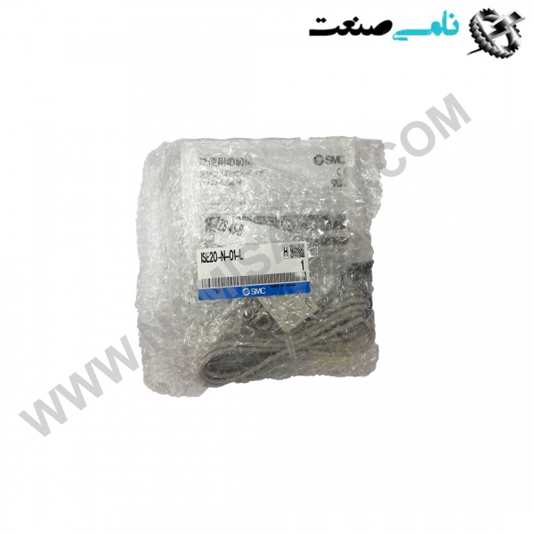 ISE20-N-01-L, واردات قطعات ,PEPERL FUCHS نامی صنعت,تجهیزات  صنعتی,نمایندگی فروش سایر برند ها,نمایندگی فوش ایر برند های ABB,NAMISANAT,IFM,پترو شیمی ,فولاد,شرکت بازرگانی,نامی ,صنعت, سسایر سیستم ها,سیستم ها ,وکانکتور,مانیتور  ind.electronics,الکترونیک صنعتی,Encoders MEASUREMENT ,&INSTRUMENT,اندازه گیری و ابزار دقیق ind.power,برق صنعتی , Induction welding,,جوش القایی, hydraulic-pneumatic,,هیدرولیک ISE20-N-01-L,ISE20-N-01-,ISE20-N-01,ISE20-N-0,ISE20-N-,ISE20,ISE2,ISE, Pressure switch,SMC,High-Precision Digital Pressure Switch,NAMISANAT,PRESURE,SWITCH,PRESSURE DIGITAL,NAMISANAT.CO,https:,,www.namisanat.com,per,  پرشر,پرشرسوییچ,اس ام سس,نامی صنعت,پرشر, پرشر سوییچ (Pressure Switch) یا کلید کنترل فشار، یک قطعه الکترومکانیکی است که برای پایش و کنترل فشار سیالات (گازها یا مایعات) به کار می‌رود. وظیفه اصلی این دستگاه این است که به محض رسیدن فشار سیستم به یک مقدار مشخص (از پیش تعیین شده)، یک کنتاکت الکتریکی را قطع یا وصل کند.برای درک بهتر ساختار داخلی و نحوه تنظیم پرشر سوییچ:2:02توضیح کامل در مورد سوئیچ فشار (پرشر سوییچ)آپارات · Jul 29, 2024نحوه عملکردعملکرد پرشر سوییچ به این صورت است که فشار سیال به بخش حس‌گر (مانند دیافراگم، پیستون یا لوله بوردون) وارد می‌شود. زمانی که این فشار به حد تنظیمی (Set Point) می‌رسد، نیروی حاصل از فشار بر فنر داخلی غلبه کرده و باعث تغییر وضعیت کنتاکت‌ها می‌شود (باز شدن کنتاکت بسته یا بسته شدن کنتاکت باز). این تغییر وضعیت می‌تواند یک آژیر را به صدا درآورد، پمپ را خاموش کند یا یک شیر برقی را فعال سازد.اجزای اصلییک سوییچ فشار استاندارد معمولاً از بخش‌های زیر تشکیل شده است:حس‌گر (Sensor): بخشی که در تماس مستقیم با سیال است و تغییرات فشار را دریافت می‌کند (دیافراگم، کپسول، یا بیلوز).فنر تنظیم (Range Spring): تعیین‌کننده فشار آستانه است و با پیچاندن آن می‌توان فشار قطع و وصل دستگاه را کالیبره کرد.میکروسوییچ (Microswitch): قطعه الکتریکی که فرمان مکانیکی را به سیگنال الکتریکی تبدیل می‌کند.انواع پرشر سوییچاین تجهیزات بر اساس نوع عملکرد و سیال مورد استفاده به دسته‌های زیر تقسیم می‌شوند:۱. بر اساس نوع سیالپرشر سوییچ هوا,گاز: در کمپرسورها، سیستم‌های تهویه و پکیج‌ها استفاده می‌شود.پرشر سوییچ آب,روغن: برای کنترل فشار سیالات مایع در سیستم‌های آبرسانی و هیدرولیک طراحی شده است.۲. بر اساس نوع عملکردپرشر سوییچ‌های مکانیکی: رایج‌ترین نوع هستند که با تغییرات فیزیکی فشار و فنر عمل می‌کنند.پرشر سوییچ‌های الکترونیکی (دیجیتال): دقت بالاتری دارند، دارای صفحه نمایشگر هستند و معمولاً از سنسورهای پیزورزیستیو استفاده می‌کنند.کاربردهای رایجاز پرشر سوییچ‌ها به صورت گسترده در موارد زیر استفاده می‌شود:سیستم‌های آبرسانی: برای کنترل روشن و خاموش شدن پمپ آب خانگی جهت حفظ فشار آب.کمپرسورهای هوا: برای قطع کردن کمپرسور هنگام پر شدن مخزن هوا و روشن کردن مجدد آن هنگام افت فشار.سیستم‌های گرمایشی و سرمایشی: در پکیج‌ها برای تشخیص کمبود آب در مدار گرمایش یا نظارت بر عملکرد فن.صنایع نفت و گاز: به عنوان یک ابزار ایمنی (Safety) برای جلوگیری از بالا رفتن خطرناک فشار مخازن.تفاوت پرشر سوییچ با ترانسمیتر فشارپرشر سوییچ (Pressure Switch): یک ابزار کنترلی است که تنها در یک فشار مشخص (نقطه تنظیم) عمل قطع و وصل را انجام می‌دهد و خروجی آن به صورت صفر و یک (دیجیتال) است.ترانسمیتر فشار (Pressure Transmitter): مقدار دقیق فشار را به صورت پیوسته اندازه‌گیری کرده و به شکل سیگنال‌های الکتریکی استاندارد (مانند ۴ تا ۲۰ میلی‌آمپر) به اتاق فرمان (PLC) ارسال می‌کند.برای آشنایی با برندهای معتبر بازار (مانند دانفوس، هانیول و تله مکانیک) و بررسی مدل‌های صنعتی، می‌توانید از منابع معتبری همچون هایپرصنعت دامون یا تجهیز صنعت دیدن کنید.آیا قصد انتخاب و خرید پرشر سوییچ برای کاربرد خاصی (مانند پمپ آب خانگی، کمپرسور باد یا سیستم صنعتی) را دارید؟ در صورت تمایل نوع سیستم را اعلام کنید تا راهنمایی‌تان کنم.8 sites پرشر سوئیچ چیست؟ پرشر سوئیچ یا سوئیچ فشار (Pressure Switch) یکی از تجهیزات ایمنی و حفاظتی در فرآیند صنعتی به شمار می رود که در سیستم های کنترل فرآیند برای حفظ فشار سیستم در حالتی ثابت استفاده شده و از افزایش یا کاهش فشار بیش از حد مجاز که منجر به آسیب دیدن تجهیزات خواهد شد جلوگیری بعمل می آورد.  به عبارت بهتر سوئیچ های فشار برای نظارت بر فشار سیال مورد استفاده قرار می گیرند. در تجهیزات تحت فشار نصب می‌شوند و قادر به کنترل فشار یک سیال می‌باشند و اگر فشار سیستم به مقدار معینی (Set Point) برسد، این تجهیز یک کنتاکت الکتریکی را قطع یا وصل خواهد کرد. این کنتاکت الکتریکی  تجهیزاتی که در کنترل پرشر سوئیچ هستند، مانند پمپ یا کمپرسور را روشن یا خاموش میکند.  در این مقاله به معرفی انواع سوئیچ فشار ، تشریح عملکرد و اجزای داخلی آن ، برترین تولید کنندگان این سوئیچ در دنیا ، الزامات و نکات مهم در طراحی و انتخاب بهترین مدل سوئیچ فشاری خواهیم پرداخت: همانطور که اشاره شد، اصلی ترین وظیفه سوئیچ های فشار حفظ و کنترل فشار سیستم جهت جلوگیری از آسیب دیدگی تجهیزاتی مانند پمپ و کمپرسور ها میباشد. به عنوان مثال در یکی سیستم کنترلی، پرشر سوئیچ در صورت کاهش بیش از حد فشار سیستم عمل کرده و یک سیگنال دیجیتالی برای پمپ ارسال میکند. در این صورت پمپ روشن خواهد شد و فشار سیستم را که پیشتر بیش از حد مجاز کاهش یافته بود را به سطح مجاز رسانده و باعث جلوگیری از آسیب دیدن پمپ میگردد.  پرشر سوئیچ ها دارای انواع مختلفی از نظر مکانیزم عملکردی میباشند که در ادامه به معرفی و توضیح هریک از آنها خواهیم پرداخت. اما پیش از آن تفاوت بین سوئیچ فشار و سنسور فشار یا پرشر ترانسمیتر را مختصرآ تشریح خواهیم کرد.  تجهیز صنعت وارد کننده و فروشنده انواع پرشر سوئچ (Pressure Switch) از برند های معتبر هانیول، سوئیچ گاز دانفوس ،ساگینومیا، پرشر سوئیچ ABB و سایر برند های معتبر جهت مصارف آب، گاز، بخار میباشد. فروشگاه ابزار دقیق تجهیز صنعت با قیمت مناسب و ارسال سریع به سراسر کشور. جهت کسب مشاوره رایگان و خرید پرشر سوئیچ با کارشناسان فروش ما تماس بگیرید.  انواع پرشر سوئیچ صنعتی سوئیچ های فشار بر اساس مکانیسم عملکردی در دو مدل اصلی سوئیچ های فشار مکانیکی و الکترونیکی تولید شده و در صنایع مورد استفاده میباشند. همچنین یکی دیگر از معیارهایی که برای این تجهیزات استفاده می‌شود، محل و نحوه استفاده از آنها است.  در ادامه به معرفی انواع سوئیچ های فشار میپردازیم:  پرشر سوئیچ مکانیکی در مدل های مکانیکی تغییرات فشار سیال باعث ایجاد یک حرکت مکانیکی در داخل سوئیچ شده و این حرکت باعث تغییر وضعیت کنتاکت الکتریکی سوئیچ میشود. به عبارت دیگر در سوئیچ های مکانیکی حرکت المنت اندازه گیری فشار باعث باز یا بسته شدن کنتاکت سوئیچ میشوند.  سوئیچ های فشار مکانیکی با طراحی فشرده، نظارت ایمن بر فشار را در پمپ ها، کمپرسورها و ماشین های متحرک تضمین می کنند. این سوئیچ ها نیازی به منبع تغذیه ندارند همچنین از پایداری و طول عمر بالایی برخوردار هستند.  در سوئیچ های فشار مکانیکی دو نیروی مخالف وجود دارد. یک نیرو مربوط به نیروی وارد بر فنر و نیروی دیگر نیرویی میباشد که از جانب سیال بر المنت اندازه گیری فشار که دیافراگم، پیستون یا بوردون تیوب میباشد وارد میگردد.  سوئیچ فشار مکانیکی  این سوئیچ های فشار مکانیکی در انواع مختلفی مانند سوئیچ فشار دیافراگمی، بوردنی و پیستونی با توجه به سنسور فشار تولید می شوند. در سوئیچ های فشار مکانیکی هنگامی که فشار سیال به فشار تعریف شده در set point برسد سوئیچ فعال شده (تغییر وضعیت کنتاکت) و یک سیگنال الکتریکی ارسال می کند.  برای کاربرد سوئیچ فشار در مناطق خطرناک فرآیندی از سوئیچ های فشار مکانیکی با استاندارد ضد انفجار Ex ia یا Ex d استفاده می شود.  پرشر سوئیچ الکترونیکی یک سوئیچ فشار الکتریکی مبتنی بر یک سنسور فشار الکترونیکی است. در واقع سوئیچ الکتریکی فشار ترکیبی از سه ابزار یک سنسور فشار (ترانسمیتر فشار)، یک سوئیچ الکترونیکی و یک نشانگر دیجیتال فشار است.  در سوئیچ فشار دیجیتال فشار یک ترانسدیوسر فشار با اندازه گیری فشار بصورت کاملآ الکترونیکی توسط یک نیمه هادی مانند ترانزیستور یا پیزوالکتریک، فشار سیستم را اندازه گیری کرده و مانند یک ترانسمیتر فشار یک خروجی آنالوگ یا دیجیتال برای سیستم کنترلی ارسال خواهد کرد. این نوع از پرشر سوئیچ فاقد هرگونه قطعه مکانیکی میباشد.  همراه با سیگنال سوئیچینگ الکتریکی، بسیاری از سوئیچ های فشار الکترونیکی سیگنال آنالوگ اضافی متناسب با فشار سیال ارائه می دهند. بنابراین علاوه بر اینکه مشخص می شود فشار به میزان ست پوینت رسیده،  مقدار فشار اندازه گیری شده سیال نیز منتقل می شود. مزایای نسخه الکتریکی سوئیچ فشار در صفحه نمایش دیجیتال، نقاط سوئیچ قابل تنظیم و قابلیت اطمینان بسیار بالاتر است.  پرشر سوئیچ الکترونیکی  سوئیچ های فشار الکتریکی اغلب دارای نمایشگری دیجیتال هستند که با استفاده از آن میتوان مقادیر فشار را مشاهده کرد. همچنین نقاط سوئیچ، سیگنال خروجی، زمان تأخیر، هیسترزیس و بسیاری از پارامترهای دیگر را می توان به صورت جداگانه و متناسب با کاربرد در پرشر سوئیچ تنظیم کرد.  با استفاده از صفحه نمایش دیجیتال می توان فشار سیال را مشاهده یا پارامترهای تنظیم شده را بررسی کرد. البته مقدار فشار را می توان از طریق سیگنال خروجی آنالوگ به واحد کنترل نیز منتقل کرد.  پرشر سوئیچ بردونی در این نوع پرشر سوئیچ (Bourdon Tube Pressure Switch) المنت اندازه گیری یک لوله بردون فلزی و قابل انعطاف میباشد که از یک سمت ثابت و بدون حرکت و از سمت دیگر دارای حرکتی آزادانه است. این المنت هنگامی تحت فشار قرار میگیرد از سر آزاد آن تغییر شکل داده و منبسط میشود. این تغییر شکل باعث باز یا بسته شدن تیغه های کنتاکت و تغییر وضعیت سویئچ خواهد شد. در شکل زیر یک نمونه از سوئیچ فشار بردونی را که به مانوستات نیز معروف است را مشاهده میکنید:  پرشر سوئیچ بردونی | مانوستات MK 100  پرشر سوئیچ دیافراگمی در سوئیچ های فشار دیافراگمی (Diaphragm Pressure Switch) یک مکانیزم فنر و دیافراگم (غشای فلزی) وجود دارد. المنت اندازه گیری در این نوع سوئیچ های فشار یک دیافراگم میباشد. این نوع سوئیچ های فشار به مانند گیج های فشار دیافراگمی برای محدوده های کوچک فشار بیشتر مورد استفاده هستند.  مکانیزم عملکردی در سوئیچ فشار دیافراگمی به این صورت که در حالت بدون فشار، سوئیچ فشار در حالت خنثی قرار داشته و نیرویی که از جانب سیال به فنر وارد میشود از نیروی فنر کمتر میباشد. با افزایش فشار سیال نیروی وارد شده به دیافراگم افزایش پیدا کرده و به نیروی فنر غالب میشود. این افزایش نیرو و غالب شدن نیروی دیافراگم به نیروی فنر باعث تغییر وضعیت در سوئیچ خواهد شد و از حالت باز به بسته و یا بالعکس تغییر وضعیت خواهد داد. مجددآ با کاهش فشار سیال نیروی فنر به نیروی وارد بر دیافراگم غالب شده و سوئیچ به وضعیت اولیه و قبلی (Reset Point) باز خواهد گشت.  در پرشر سوئیچ دیافراگمی فشار سیال باعث خمیده شدن و تغییر شکل یک غشاء نازک (دیافراگم) خواهد شد. این تغییر شکل توسط یک مکانیزم مکانیکی یا روغن باعث تغییر وضعیت کنتاکت های الکتریکی تجهیز میگردد.  به تفاوت میان نقطه عملکردی سوئیچ (Set Point) و نقطه تنظیم مجدد (Reset Point) هیسترزیس گفته میشود. هیسترزیس یا ددباند میتواند ثابت و یا قابل تنظیم باشد.  پرشر سوئیچ دیافراگمی | سوئیچ فشار دیافراگمی  سوئیچ فشار دیافراگمی | پرشر سوئیچ دیافراگمی  پرشر سوئیچ پیستونی در سوئیچ های فشار پیستونی  (Piston Pressure Switch) المنت اندازه گیری یک پیستون میباشد که تغییر فشار سیال باعث حرکت کردن پیستون در یک محور خواهد شد. این حرکت پیستون باعث تغییر وضعیت کنتاکت الکتریکی میگردد.   هنگامی که فشار سیال فرآیندی از نقطه تنظیمی فراتر رفته و نیروی آن بر فنر پشت پیستون غلبه کند، پیستون بالا رفته و باعث فعال شده تیغه های کنتاکت الکتریکی خواهد شد.  سوئیچ فشار پیستونی | پرشر سوئیچ پیستونی  پرشر سوئیچ هوا این ابزارها در سیستم‌های پنوماتیک و در کمپرسورهای هوا قابل استفاده است.  پرشر سوئیچ گاز این دستگاه‌ها معمولاً برای اندازه گیری فشار گازهای قابل اشتعال استفاده می‌شود.  پرشر سوئیچ آب این ابزار در خطوط آبرسانی و در پمپهای آب کاربرد دارد و ساختار ساده‌ای دارد.  پرشر سوئیچ بخار مهم‌ترین ویژگی این ابزارها تحمل بالای آنها در برابر دما است که با تحمل در برابر رطوبت همراه است.  عملکرد پرشر سوئیچ شکل زیر شماتیک عملکرد یک سوئیچ فشار الکترومکانیکی را نمایش میدهد.  همانطور که مشاهده میکنید این تجهیزات از یک المنت اندازه گیری دیافراگمی یا پیستونی تشکیل شده اند. وارد شدن فشار سیال باعث تغییر شکل دیافراگم یا حرکت پیستون خواهد شد. این حرکت به تیغه های کنتاکت منتقل شده و باعث باز یا بسته شدن تیغه ها (کنتاکت الکتریکی) خواهد شد.  در واقع هنگامی که فشار سیال از مقدار تنظیمی تجاوز میکند، سوئیچ یک کنتاکت الکتریکی را فعال کرده و این کنتاکت به صورت یک سیگنال الکتریکی به تجهیز تحت کنترل سوئیچ فشار (پمپ، کمپرسور، چیلر و …) دستور روشن یا خاموش شدن خواهد داد.  اجزاء و عملکرد سوئیچ فشار مکانیکی | پرشر سوئیچ مکانیکی  اجزای داخلی پرشر سوئیچ در شکل زیر مهمترین اجزای داخلی یک سوئیچ فشار را مشاهده میکنید:  اجزای داخلی پرشر سوئیچ | سوئیچ فشار  ۱- تمامی سوئیچ های فشار مکانیکی دارای یک قسمت اتصال به فرآیند میباشند که معمولآ رزوه ای میباشد. این اتصال یکی از قسمت های در تماس با سیال میباشد (Wetted Part) به همین جهت در انتخاب متریال آن باید با توجه به نوع سیال و شرایط فرآیندی دقت شود.  ۲- بعد از ورود سیال به اتصال رزوه ای سوئیچ فشار، فشار سیال به المنت اندازه گیری پرشر سوئیچ که دیافراگم، بیلوز، پیستون یا بردون تیوب میباشد، نیرو وارد کرده و باعث حرکت این قسمت از پرشر سوئیچ خواهد شد.  ۳- حرکت قسمت مکانیکی پرشر سوئیچ باعث تغییر وضعیت کنتاکت الکتریکی میشود. کنتاکت های الکتریکی مورد استفاده در تجهیز پرشر سوئیچ از نوع نرمالی اوپی NO، نرمالی کلوز NC و یا چنج اور CO (SPDT) میباشند که در ادامه تصویر هریک از این کنتاکت ها را مشاهده میکنید.  ۴- فنر قابل تنظیم در سوئیچ های فشار این امکان را میدهد که نقطه عمل کردن یا Set Point پرشر سوئیچ را تغییر داده و در یک رنج مشخصی آن را تنظیم نمود.  ۵- بدنه یک سوئیچ فشار یکی دیگر از قسمت های مهم و کلیدی این تجهیز میباشد. تمامی قسمت های مکانیکی و الکتریکی پرشر سوئیچ داخل یک محفظه ای به نام بدنه محافظت میشوند. به همین جهت جنس بدنه و استاندارد های IP و NEMA که مربوط به نفوذ اجسام خارجی و آب به بدنه تجهیز هستند در این مورد باید در نظر گرفته شوند.  همچنین به این جهت که در بسیاری از موارد سوئیچ مورد نظر در محیط های خطرناک نصب و مورد استفاده قرار میگیرد، استاندارد های مربوط به محیط های خطرناک و ضد انفجاری Ex و IECEX نیز برای بدنه سوئیچ باید در نظر گرفته شوند.  مقایسه سوئیچ فشار و ترانسمیتر فشار پرشر سوئیچ ها یک تجهیز حفاظتی محسوب میشوند که صرفآ یک سیگنال دیجیتالی روشن یا خاموش ON,OFF به سایر تجهیزات یا سیستم کنترلی ارسال میکنند. اما سنسور های فشار یا ترانسمیتر های فشار با روش های مشخصآ الکترونیکی فشار سیستم را اندازه گیری کرده و مقدار خروجی را بصورت یک سیگنال الکتریکی یا جریانی آنالوگ (۲۰-۴ میلی آمپر) به سیستم کنترلی ارسال میکنند.  نکات مهم در انتخاب سوئیچ فشار ملاحظات بسیاری در انتخاب و طراحی و حتی خرید یک پرشر سوئیچ باید در نظر گرفته شوند که در ادامه به معرفی برخی از مهمترین آنها میپردازیم:  – نوع سیال سیال مورد استفاده در خط لوله یا مخزن که ورودی تجهیز سوئیچ میباشد اصلی ترین فاکتوری میباشد که در موقع انتخاب یک سوئیچ فشار باید در نظر گرفت. میزان خورندگی سیال، غلظت یا وسیکوزیته سیال و سایر پارامترهای این چنینی همگی در انتخاب و طراحی یک سوئیچ و متریال های بکار رفته در بدنه، کنتاکت الکتریکی و المنت اندازه گیری نقش خواهند داشت.  – دما و فشار فرآیندی دما و فشار فرآیند از دیگر پارامترهای کلیدی به هنگام انتخاب یک پرشر سویئچ میباشد. در نظر نگرفتن ماکزیمم دما و فشار سیال فرآیند در یک سوئیچ باعث خواهد شد که المنت اندازه گیری پرشر سوئیچ به سرعت آسیب دیده و یا دقت عملکردی سوئیچ فشار دستخوش تغییر شده و بطور کلی عملکرد تجهیز به درستی انجام نشود.  – رنج اندازه گیری رنج اندازه گیری این تجهیز نیز مانند سایر موارد بالا از اهمیت بالایی برخوردار میباشد. توصیه شده است که در نقطه عملکری یا set point یک پرشر سوئیچ در یک سوم میانی رنج اندازه گیری تجهیز باشد. به عنوان مثال یک سوئیچ با رنج اندازه گیری ۱ تا ۱۰ بار مناسب فرایندی میباشد که Set point آن بین ۳ تا ۶ بار در نظر گرفته شود.  – دقت دقت یک سوئیچ دیافراگمی معمولآ ۰.۵% و یک سوئیچ پیستونی تا ۲% میباشد. این دقت در مدل های الکترونیکی پرشر سوئیچ تا ۰.۲% بهبود پیدا کرده است. در نظر گرفتن دقت سوئیچ ها نیز مانند دیگر تجهیزات ابزار دقیقی در یک فرآیند از مهمترین مواردی میباشد که باید در نظر گرفته شود.  – ولتاژ سیستم کنترل ولتاژ یک سیستم کنترلی ویژگی های الکتریکی یک مدار را مشخص میکنند. ریتینگ و توان الکتریکی یک سوئیچ فشار نیز باید مطابق با مشخصات الکتریکی مدار کنترلی باشد. در غیر اینصورت عمل کردن سوئیچ فشار نیز نمیتواند باعث کنترل مدار الکتریکی شود. به همین جهت در انتخاب یک سوئیچ فشار باید مشخصات و ریتینگ الکتریکی آن نیز در نظر گرفته شود.  کاربرد پرشرسوئیچ از این تجهیزات در تمامی فرآیندها و سیستم های کنترلی که به نحوی نیاز به تغییر وضعیت یک کنتاکت الکتریکی وابسته به فشار باشند استفاده میشود. این سیستم های کنترلی میتوانند یک پمپ، کمپرسور، مخزن و یا در هر سیستم کنترلی دیگر مانند انواع سیستم های تهویه مطبوع یا HVAC، سیستم های تبریدی، سیستم های پنوماتیکی و هیدرولیکی و … بکار گرفته شوند.  تولیدکنندگان بیشماری در دنیا به تولید انواع سوئیچ های فشار مشغول میباشند که از این بین به برخی از برترین برندها اشاره خوایم کرد:  بهترین برند تولید کننده پرشر سوئیچ پرشر سوئیچ دانفوس DANFOSS ویکا WIKA سلا CELLA هانیول HONEYWELL بارکشدل BARKSDALE کروم شرودر KROM SCHRODER دلتا کنترل DELTA-CONTROL المنت ترکیه ELEMENT نئو داین ITT(NEO-DYN) تجهیز صنعت تامین کننده و وارد کننده انواع تجهیزات فشار شامل انواع گیج فشار، ترانسمیتر فشار و سوئیچ های فشار از برندهای معتبر دنیا که بالا به تعدادی از آنها اشاره شده است میباشد. شما میتوانید جهت کسب هرگونه مشاوره و اطلاعات فنی بیشتر با کارشناسان فنی و فروش ما در شرکت تجهیز صنعت در تماس باشید.